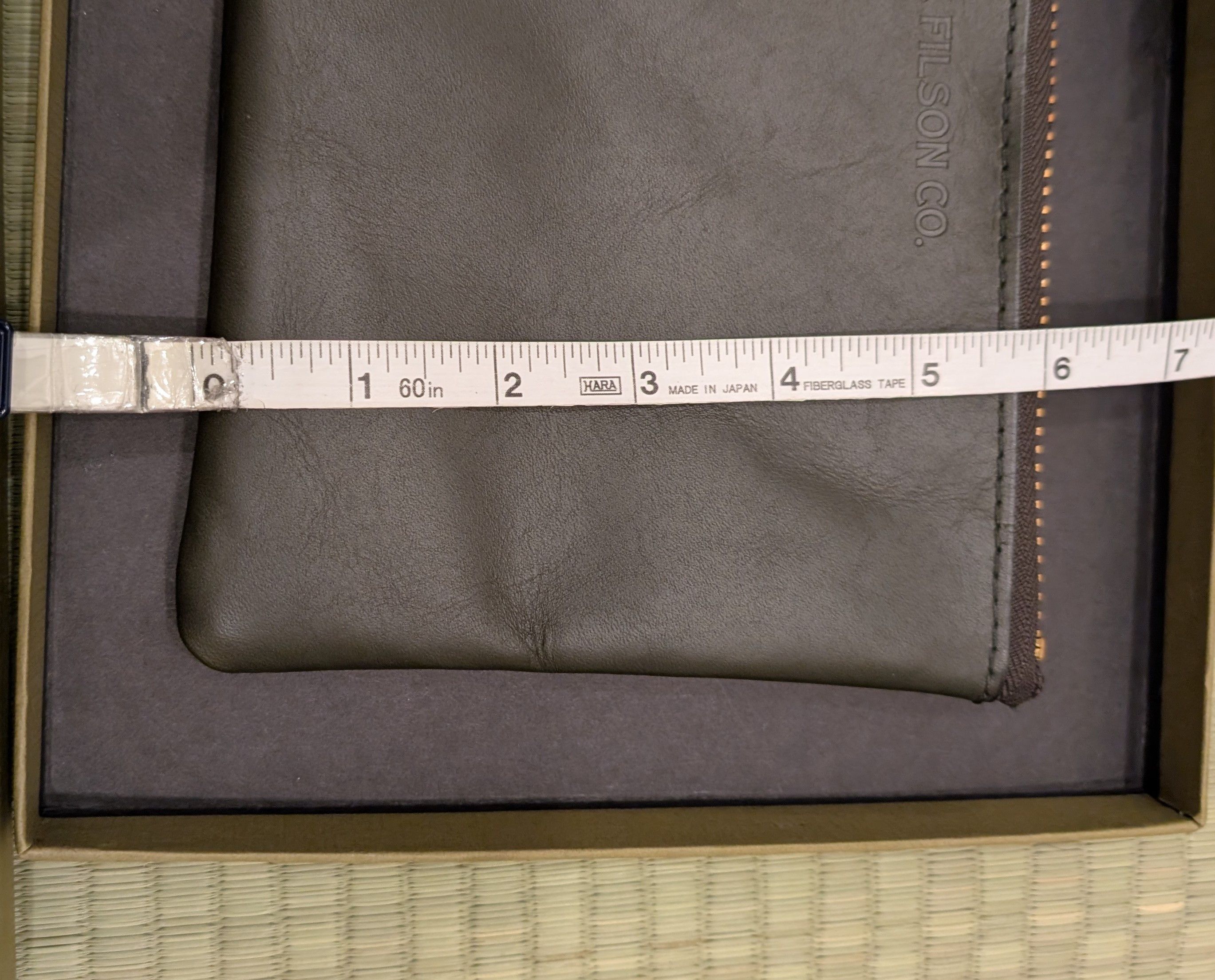 Filson NEW IN BOX Filson Medium Leather Pouch 2018 Limited Edition Size ONE SIZE - 8 Thumbnail