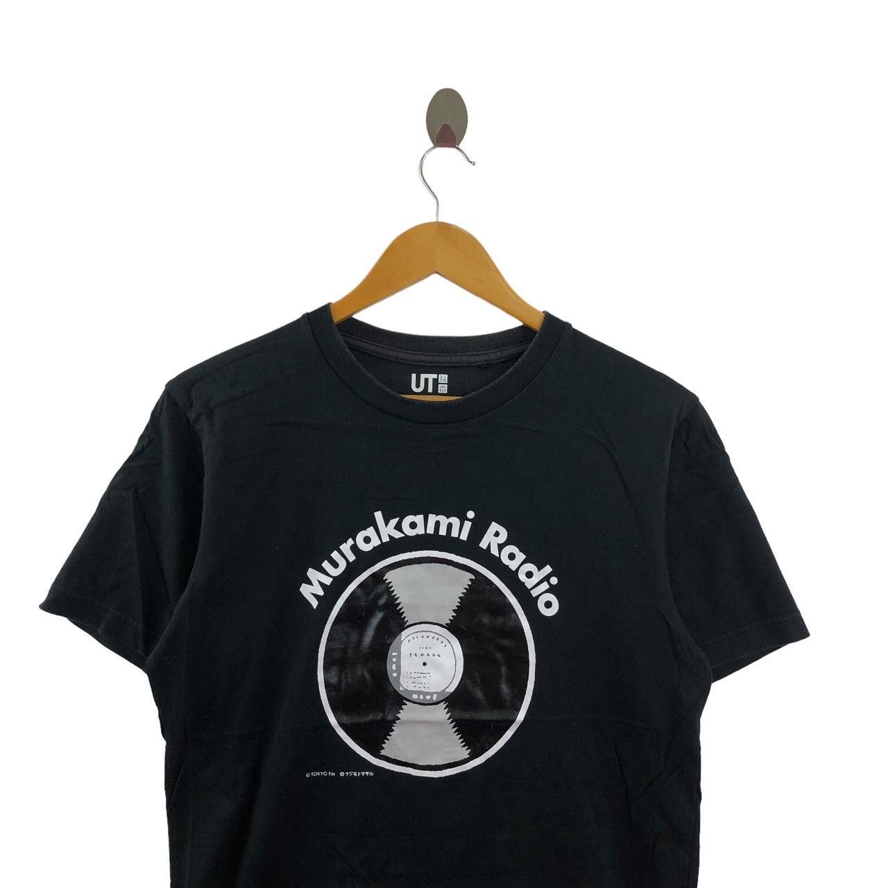 Uniqlo UNIQLO x HARUKI MURAKAMI RADIO Novel Author Tee Shirt Size M / US 6-8 / IT 42-44 - 3 Thumbnail