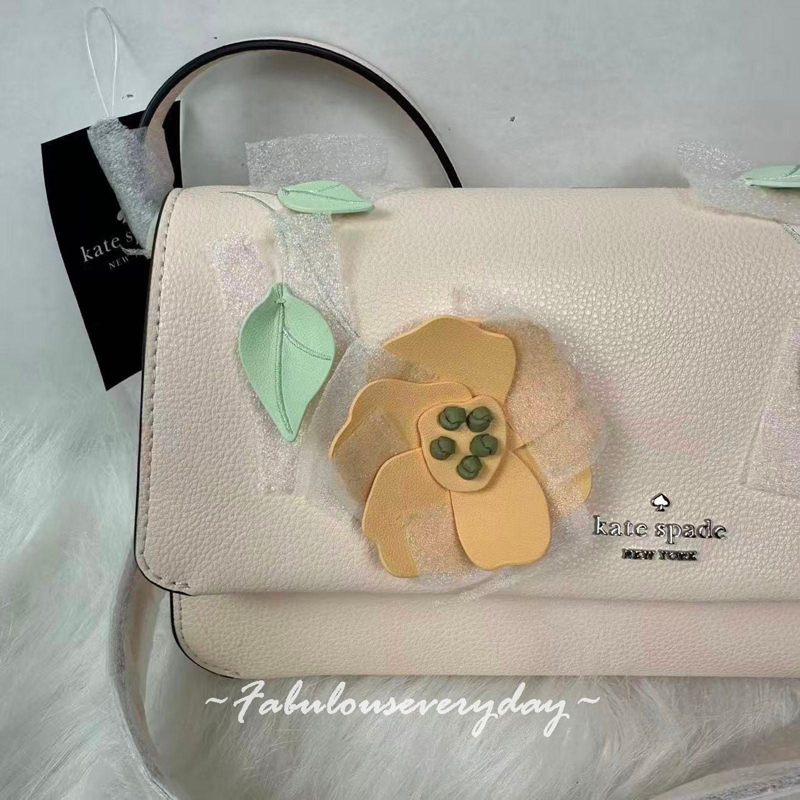 Kate Spade Kate Spade Ivy Floral Leather Crossbody Fresh Peach Clutch Size ONE SIZE - 3 Thumbnail