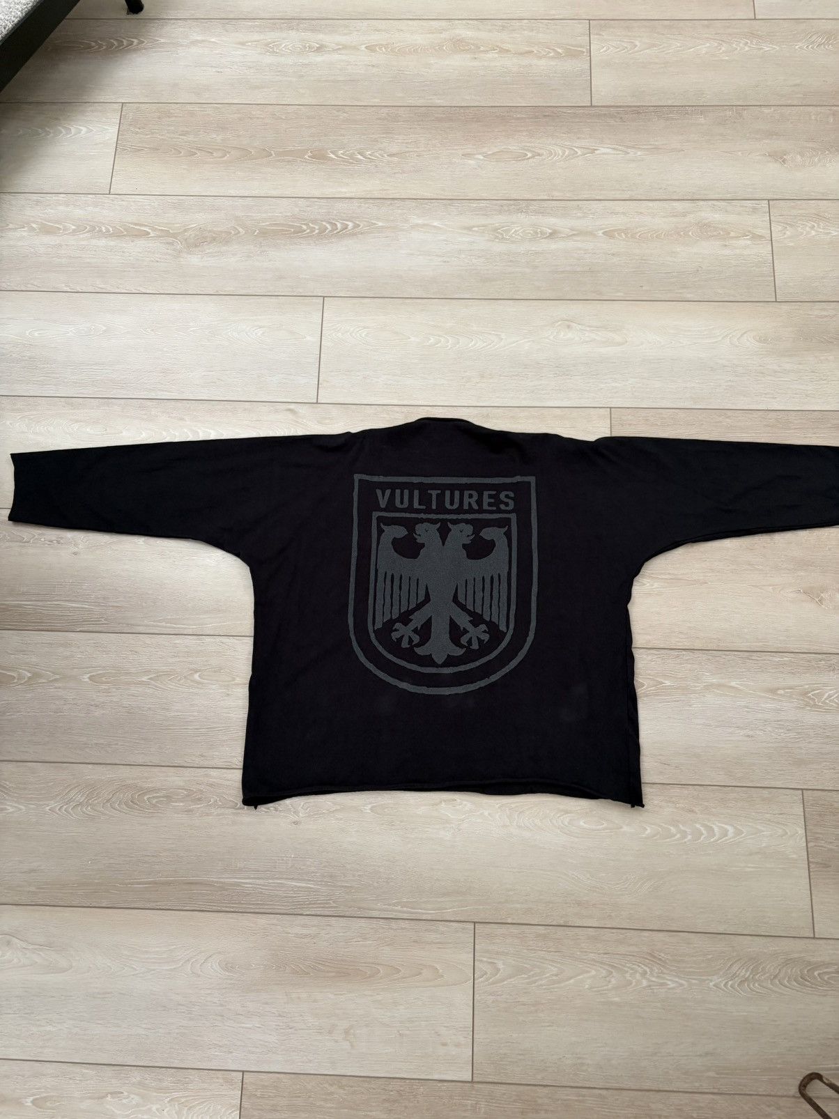 Kanye West VULTURES long sleeve Size US M / EU 48-50 / 2 - 3 Thumbnail