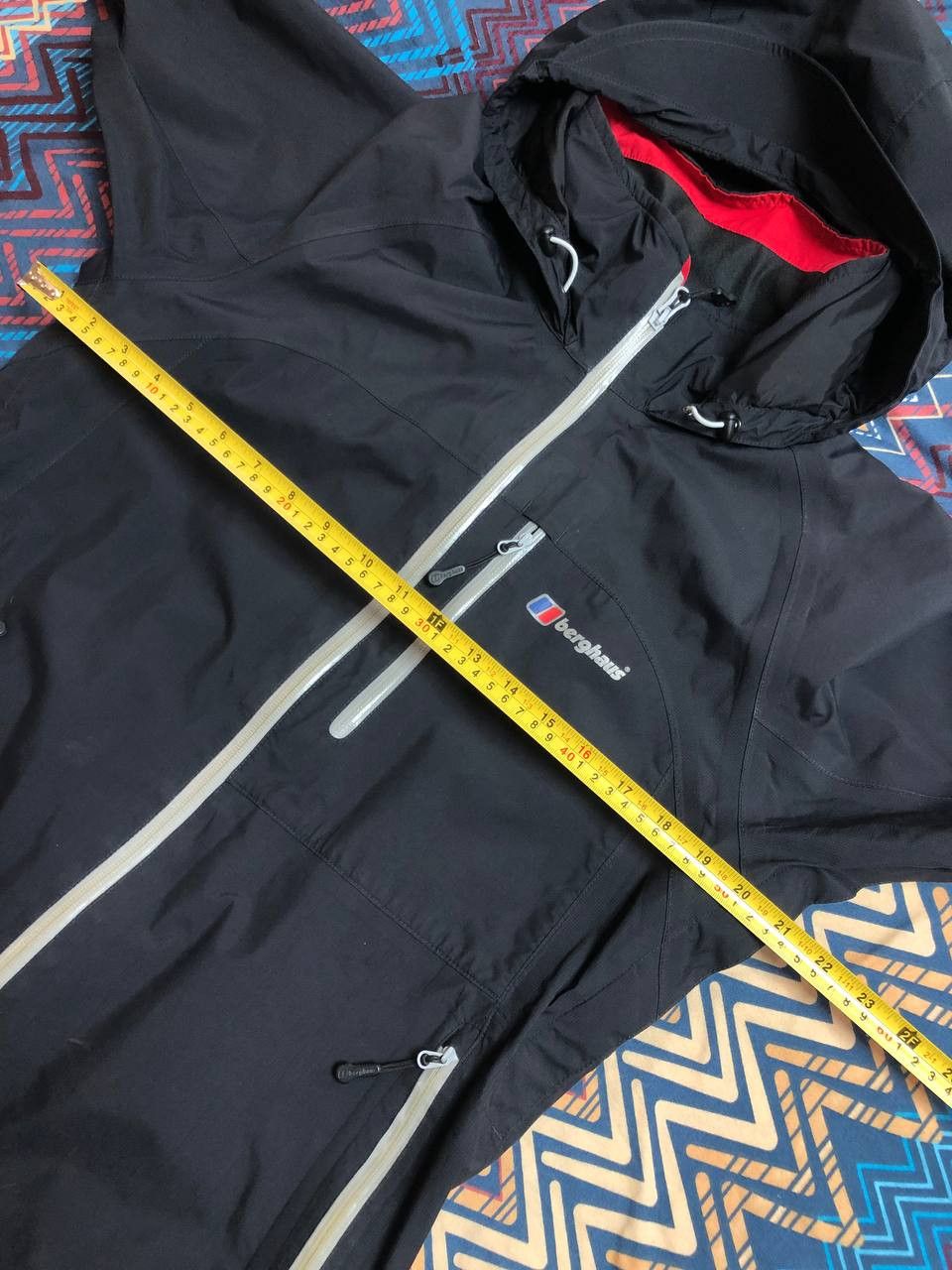 Berghaus vintage Berghaus logo Y2K Light jacket GORE-TEX Streetwear Size US S / EU 44-46 / 1 - 13 Thumbnail