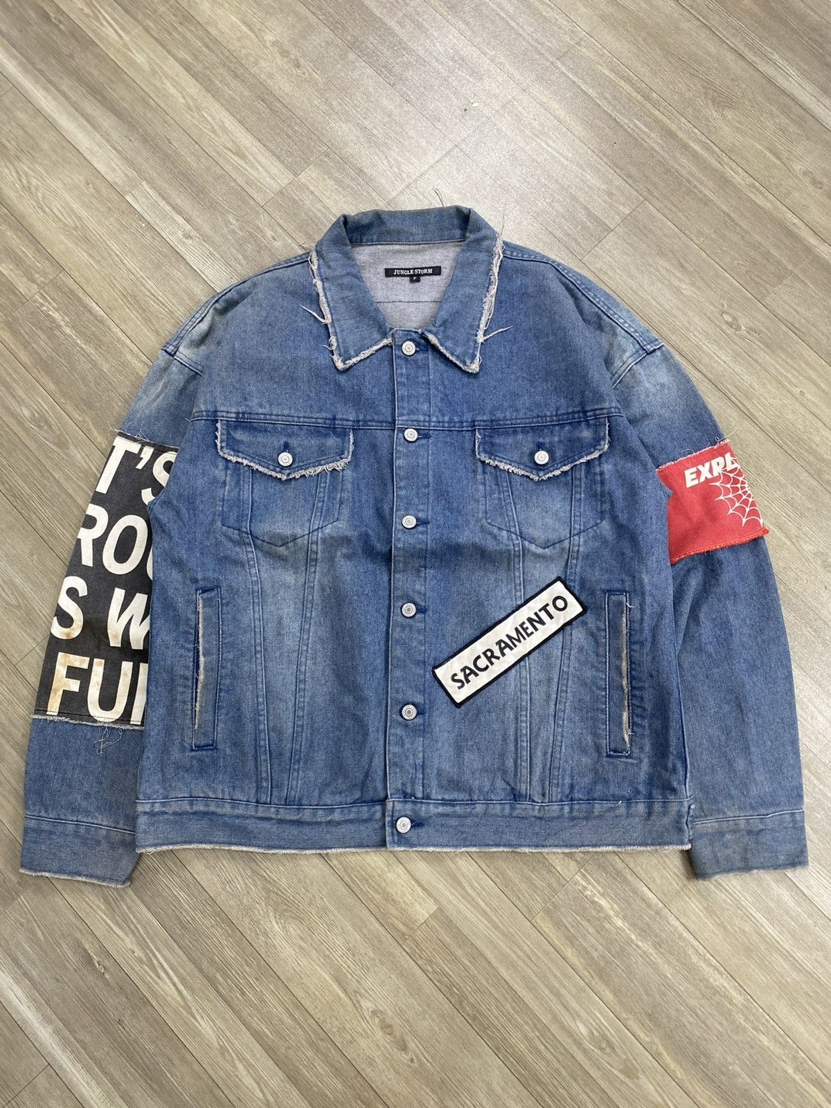 If Six Was Nine Vintage Jungle Storm Distressed Patch Punk Lgb Denim Jacket Size US XL / EU 56 / 4 - 17 Thumbnail