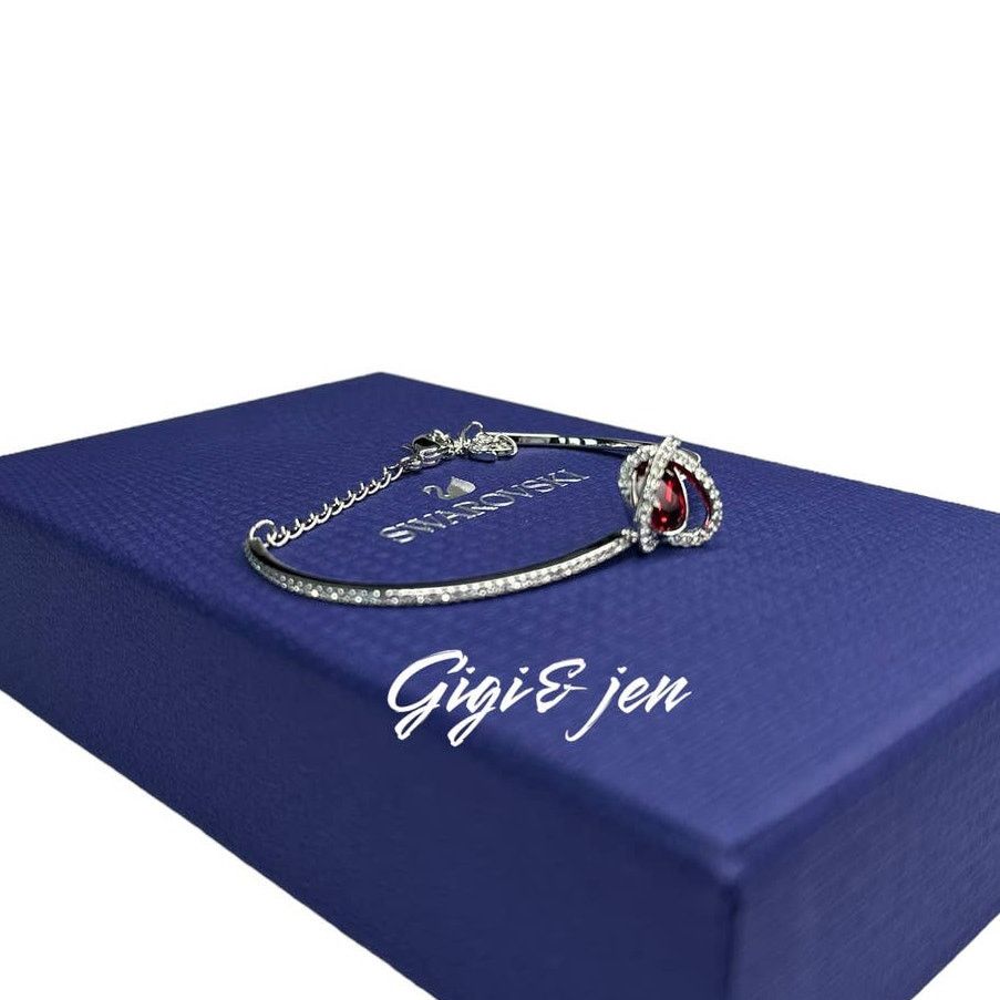 Swarovski Swarovski Outstanding Necklace and Bracelet Jewelry Set Size ONE SIZE - 7 Thumbnail