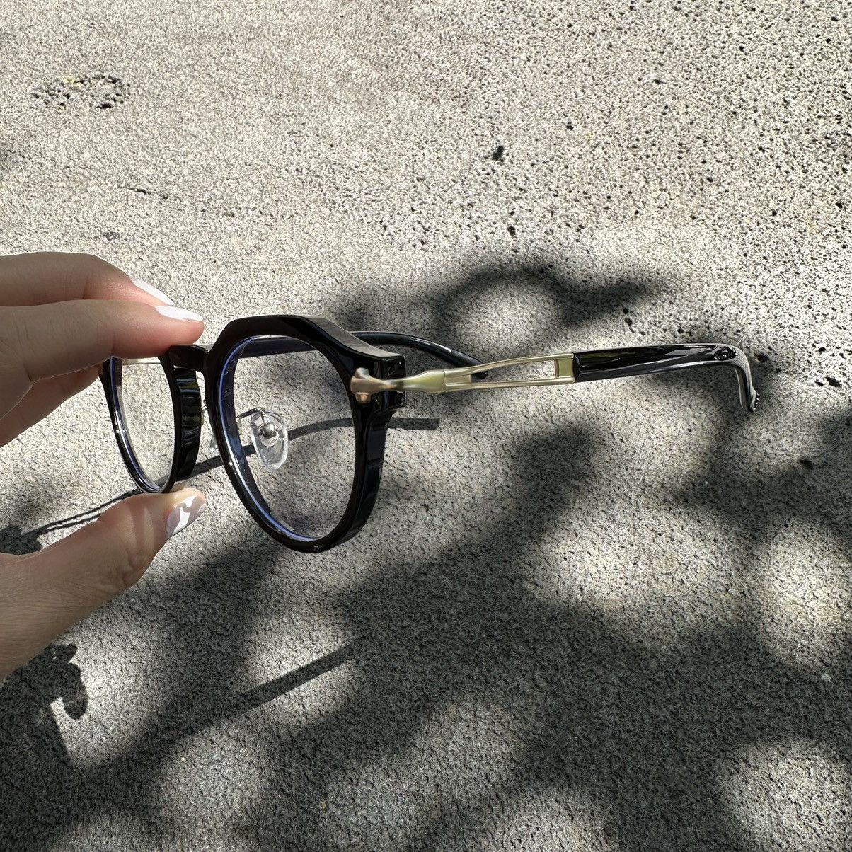 Other GLASSES FRAME BRAND NEW CLASSIC RETRO VINTAGE KZ1042-04 Size ONE SIZE - 2 Thumbnail