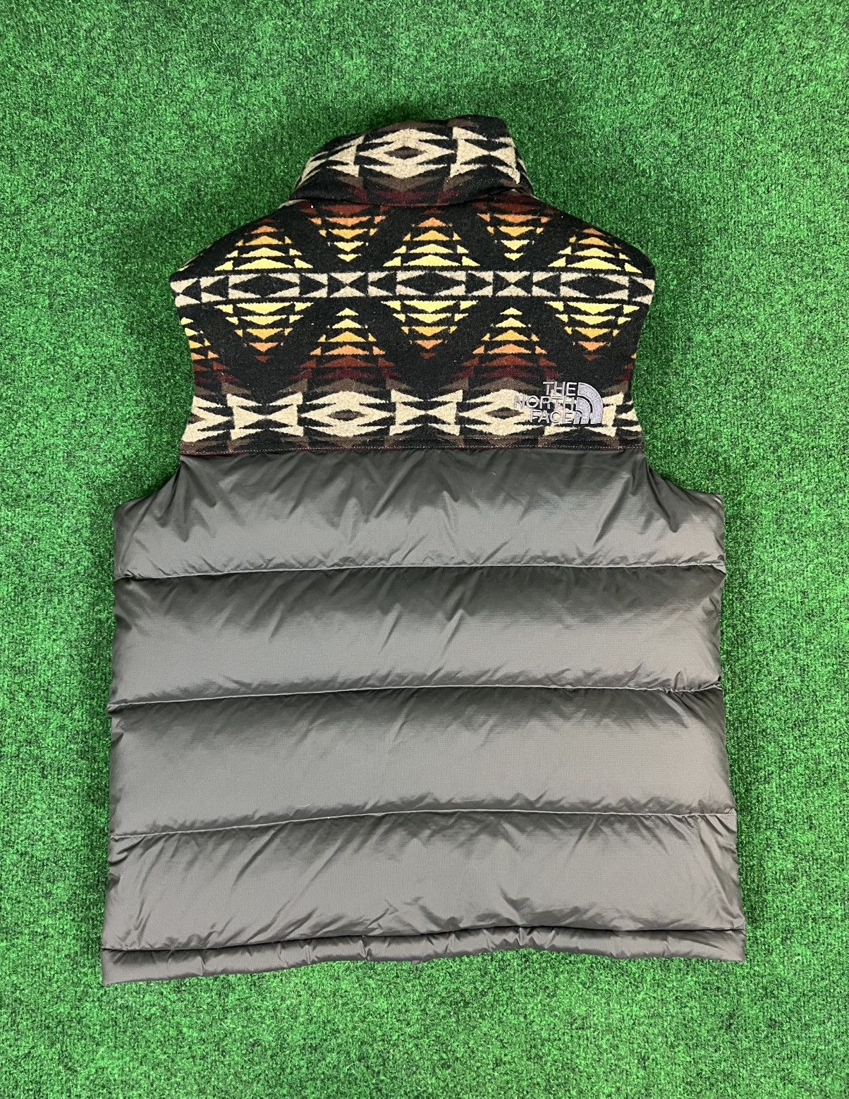 Pendleton × The North Face The North Face Pendleton 700 Puffer Vest Size Men's Size M Size US M / EU 48-50 / 2 - 2 Thumbnail