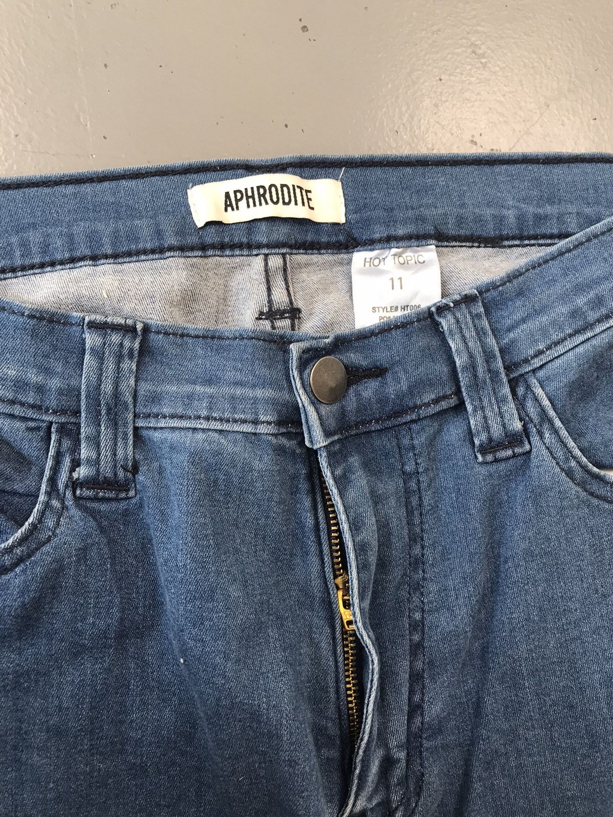 Vintage Vintage Aphrodite flared baggy fit denim Size US 30 / EU 46 - 4 Thumbnail