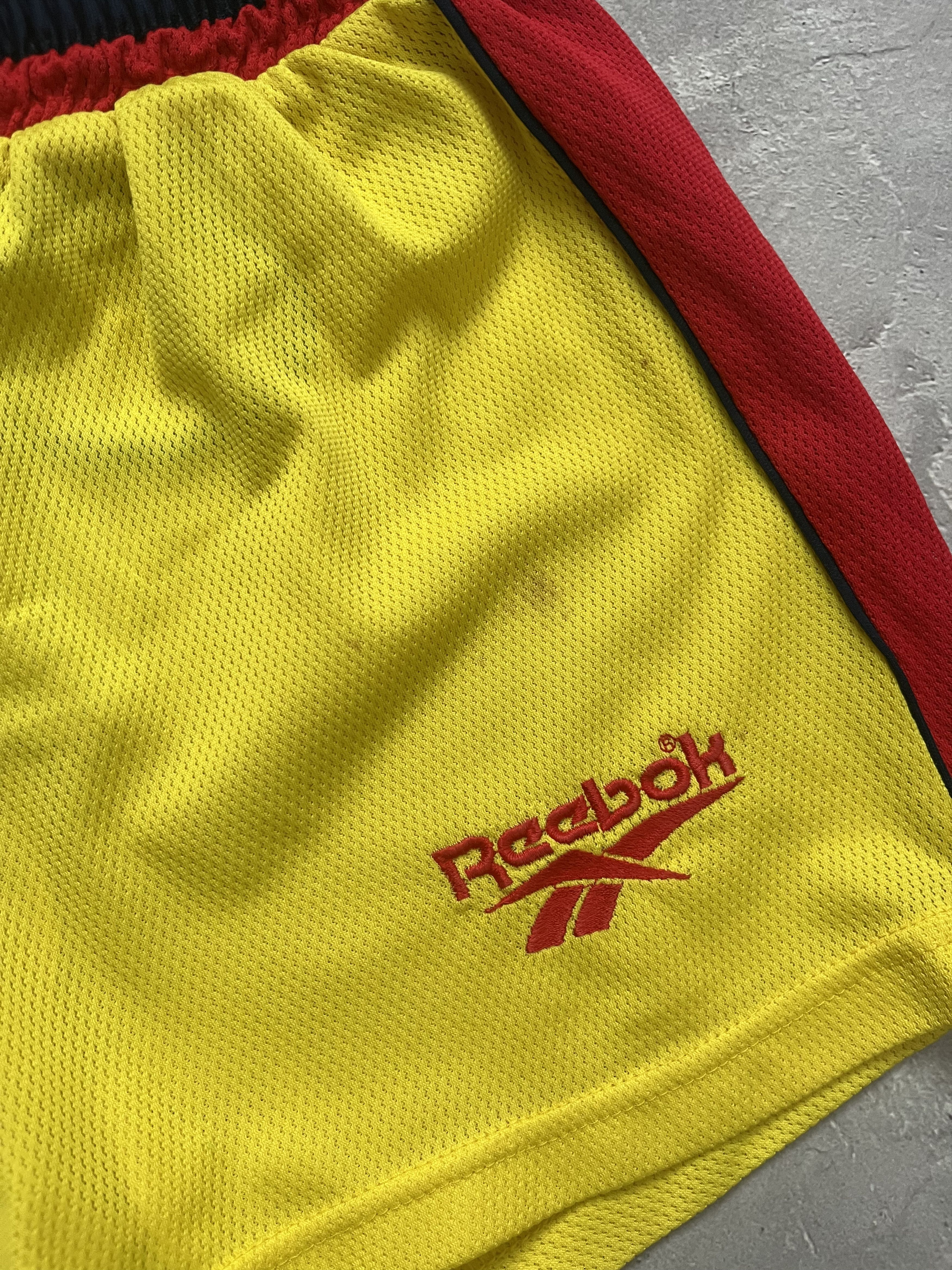 Reebok Liverpool Home football Shorts Reebok Yellow Men Size 26 Size US 26 / EU 42 - 3 Thumbnail