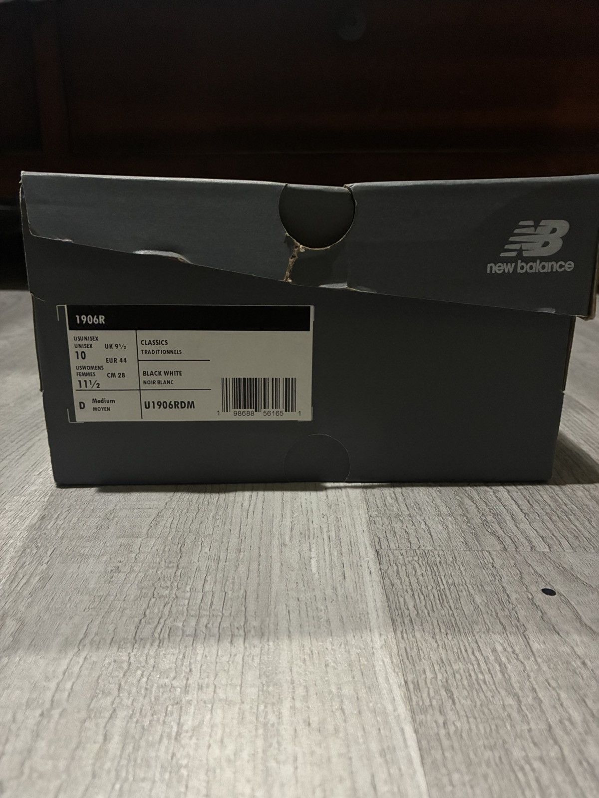 New Balance New Balance 1906R black trainers. Size US 10 Size US 10 / EU 43 - 1 Thumbnail