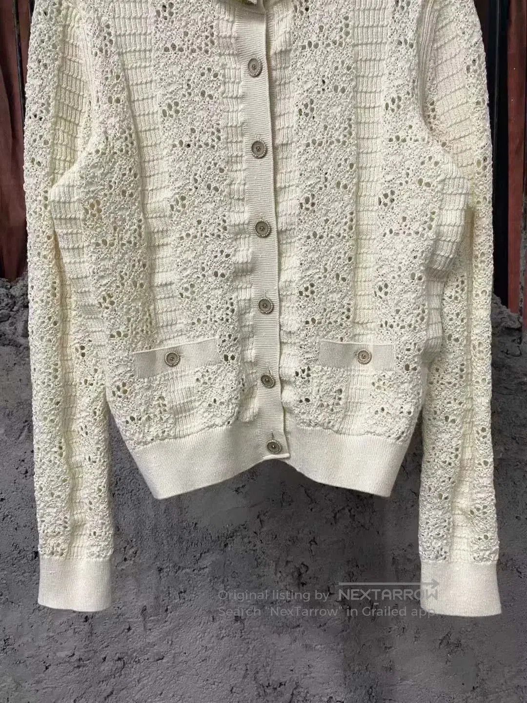 Chanel Chanel Beige Lace-Collar Cashmere Cardigan. Size XS / US 0-2 / IT 36-38 - 4 Thumbnail