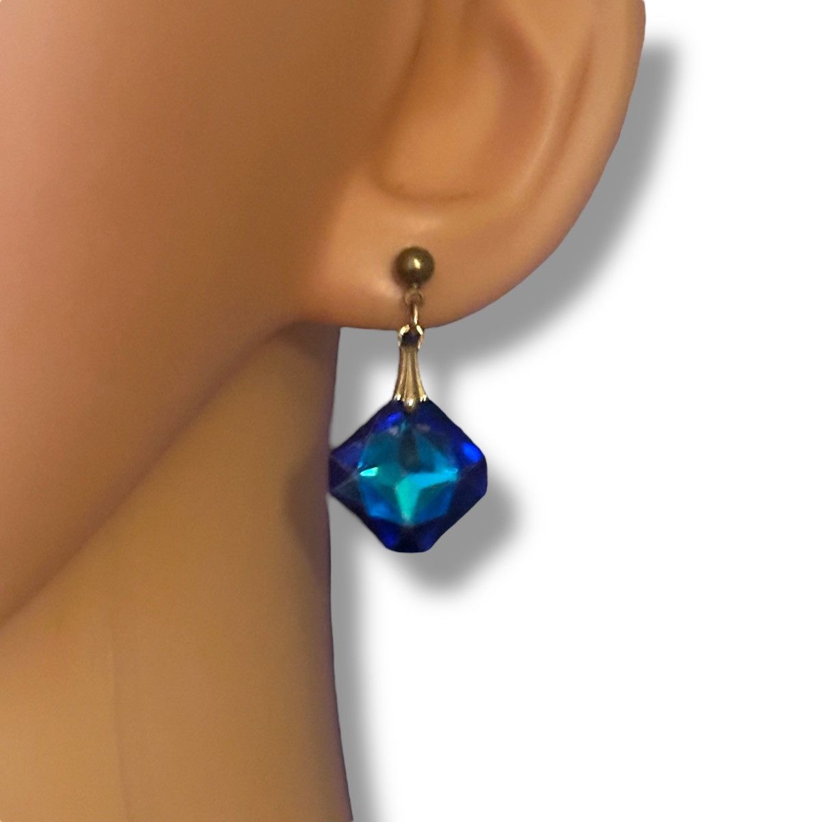 Vintage Vintage blue crystal dangle post earrings Size ONE SIZE - 2 Thumbnail