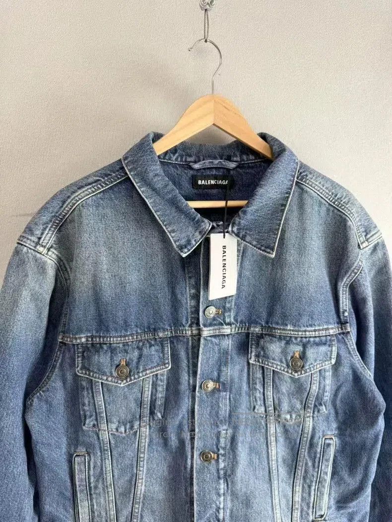 Balenciaga Balenciaga Blue Denim Jacket with Logo. Size US S / EU 44-46 / 1 - 2 Thumbnail