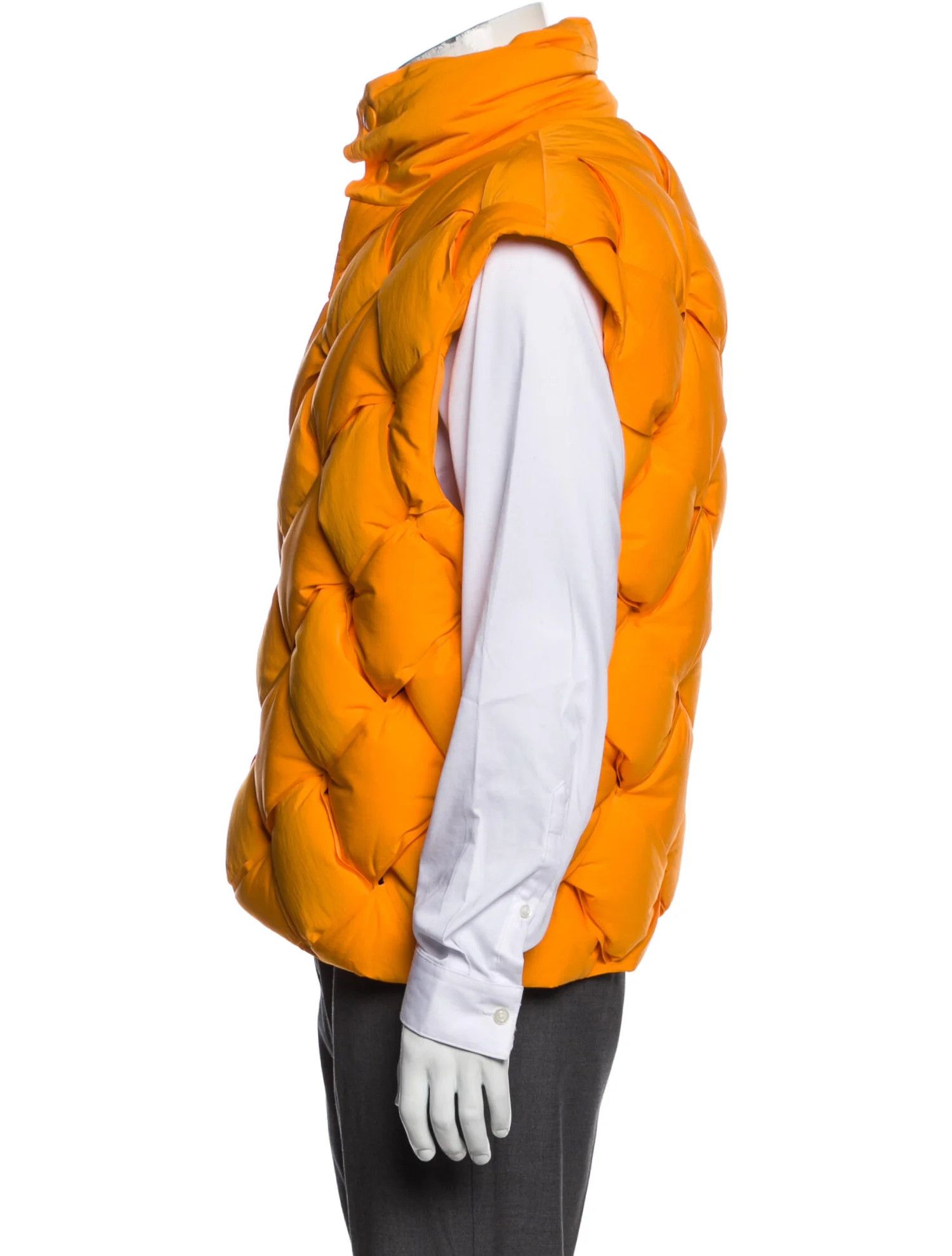 o1w1db10624 Vest in Orange