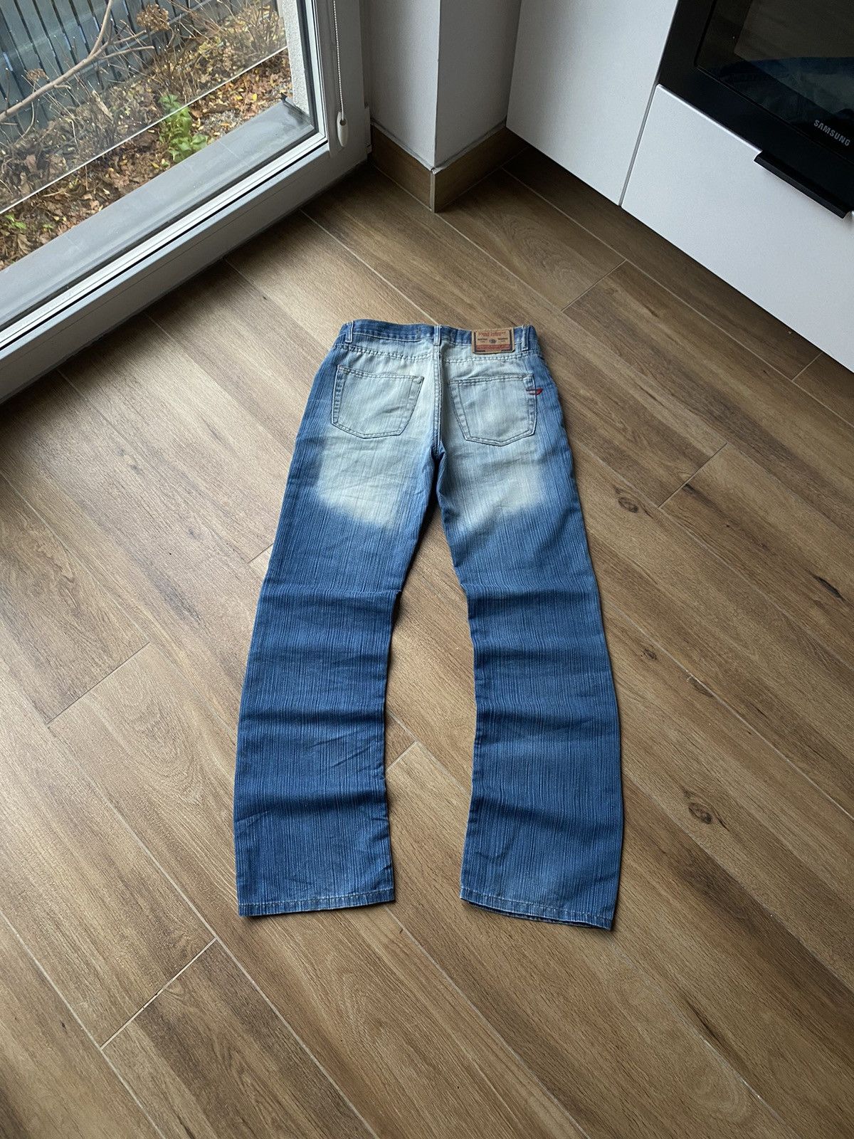 Diesel Diesel Vintage Flared Jeans Faded Washed Japanese Baggy Y2K Size US 30 / EU 46 - 1 Thumbnail