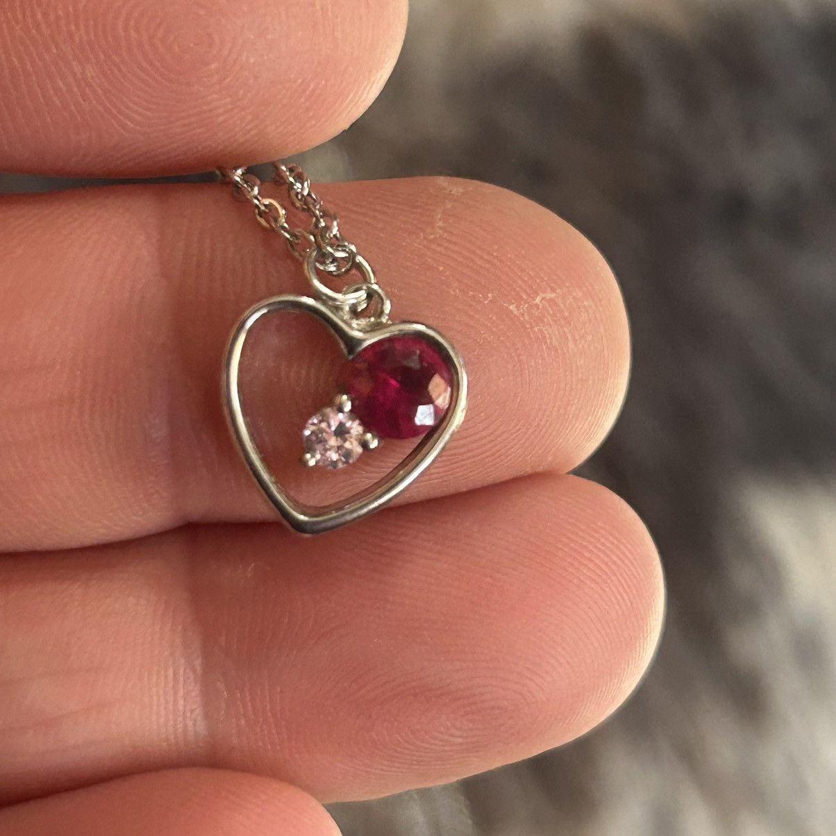 Vintage Handcrafted faceted glass crystal heart pendant necklace Size ONE SIZE - 6 Thumbnail