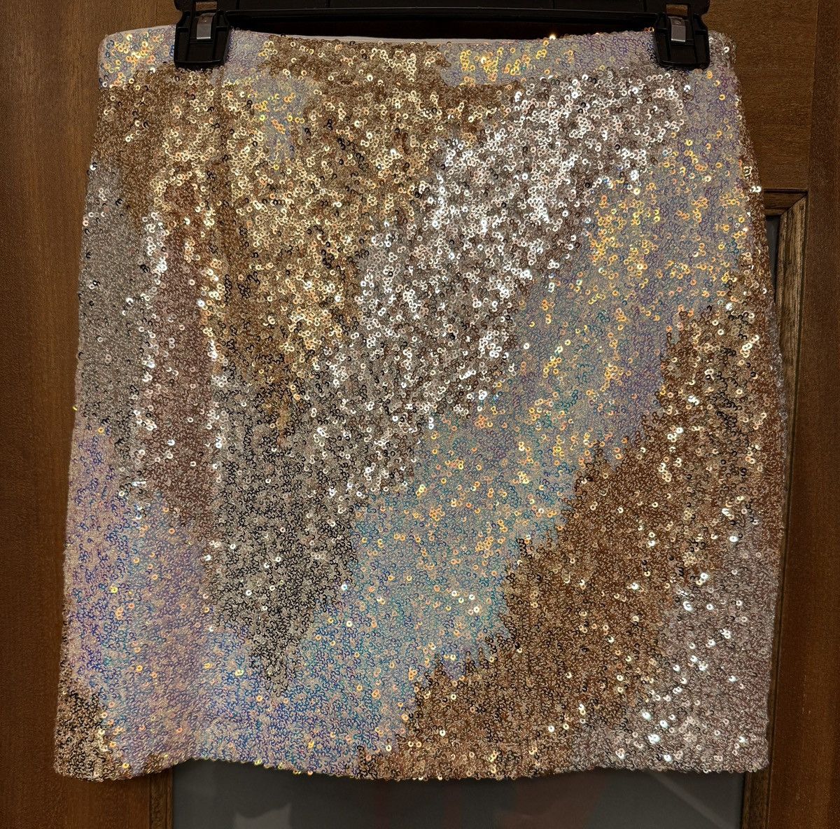 Other Genevieve Ivory Multi Sequin Global Side Slit Mini Skirt Size 28" / US 6 / IT 42 - 1 Thumbnail