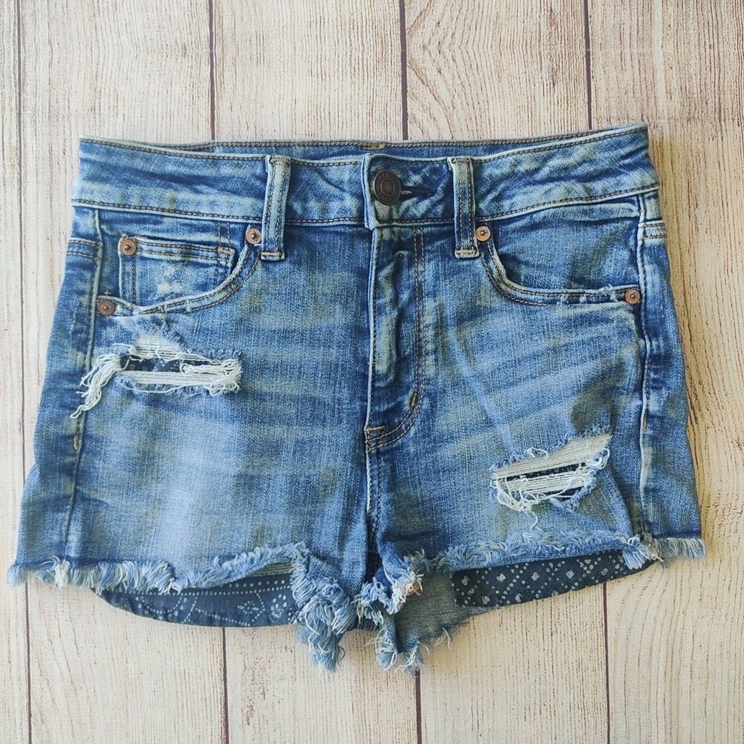 American Eagle Outfitters Ne(xt) Level Stretch Hi-Rise Shortie shorts sz 2 Size 26" / US 2 / IT 38 - 1 Thumbnail