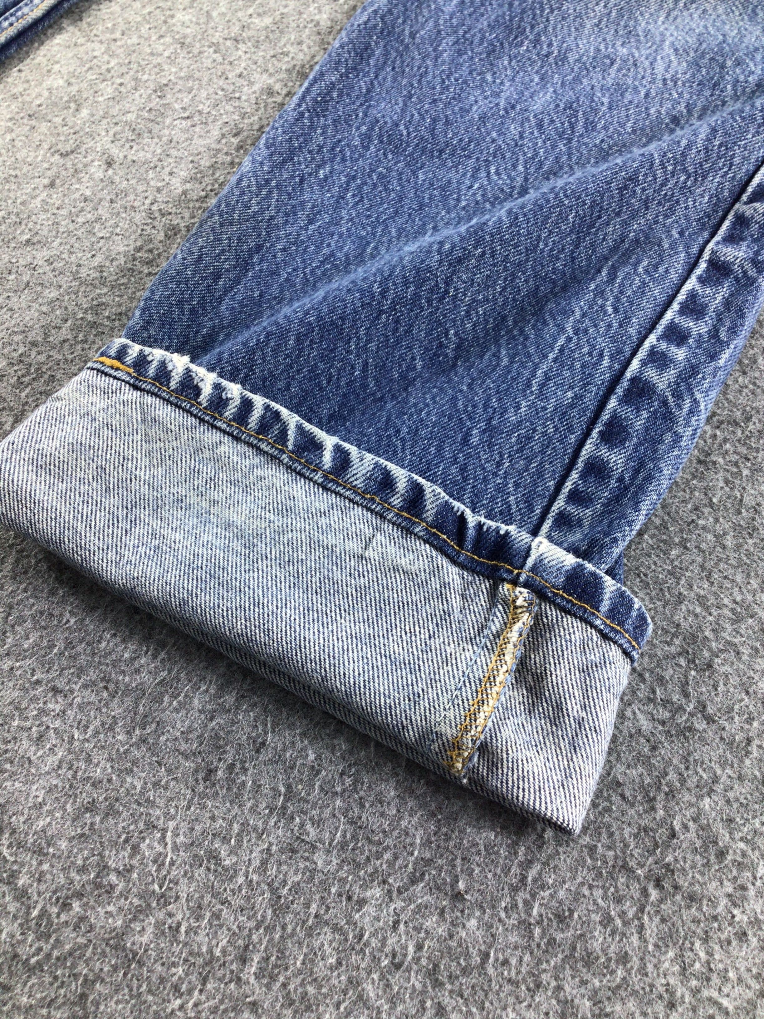 Levi's Faded Blue Vintage Levis 505 Jeans Distressed Denim -J469 Size US 36 / EU 52 - 6 Thumbnail