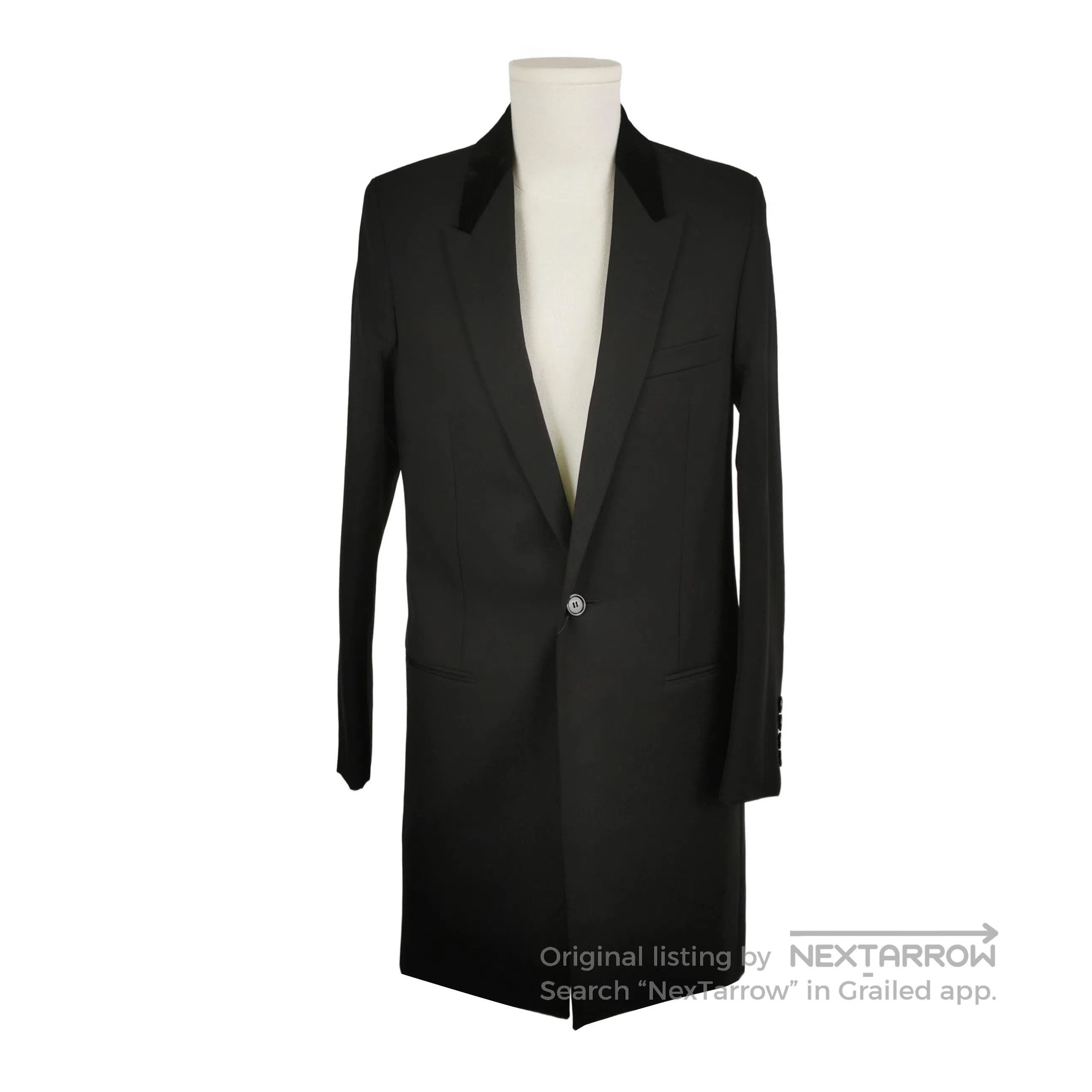 Saint Laurent Paris Saint Laurent Wool Solid Lapel Coat Size M. Size US M / EU 48-50 / 2 - 4 Thumbnail