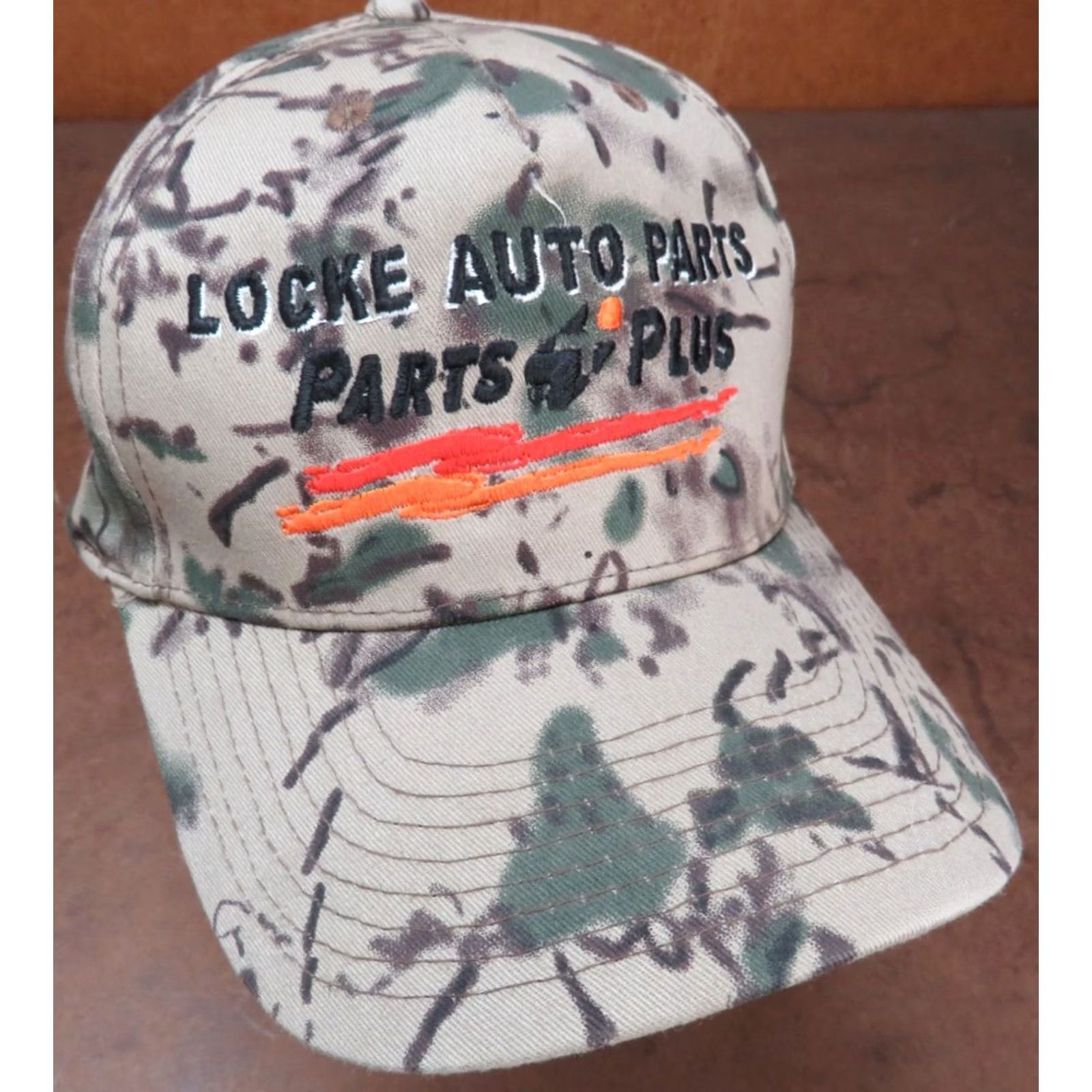 Vintage Locke Auto Parts Plus Store Camo Deer Hunting VTG Adjustable Hat Size ONE SIZE - 2 Thumbnail