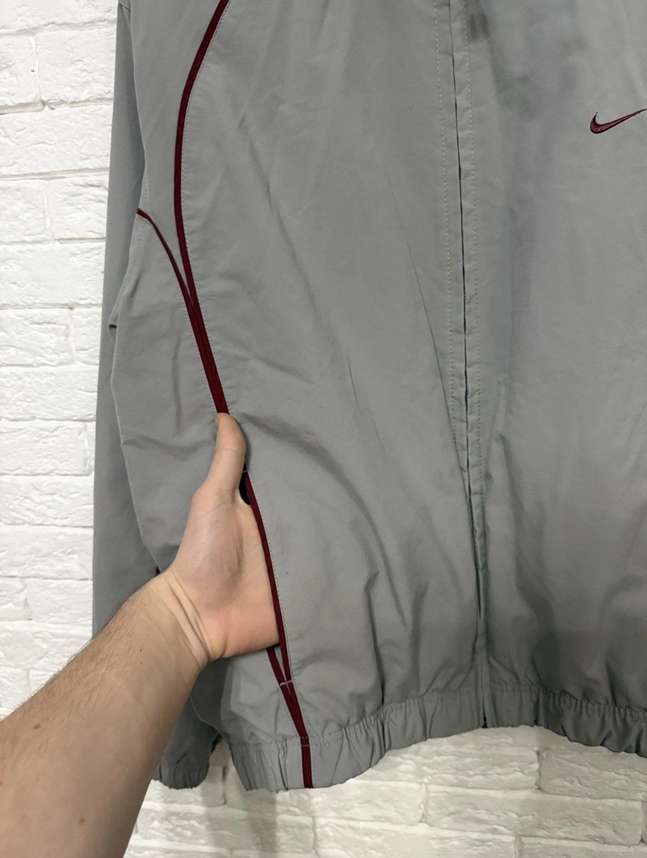 Nike Nike Vintage Nylon Track Jacket Sz M Size US M / EU 48-50 / 2 - 4 Thumbnail