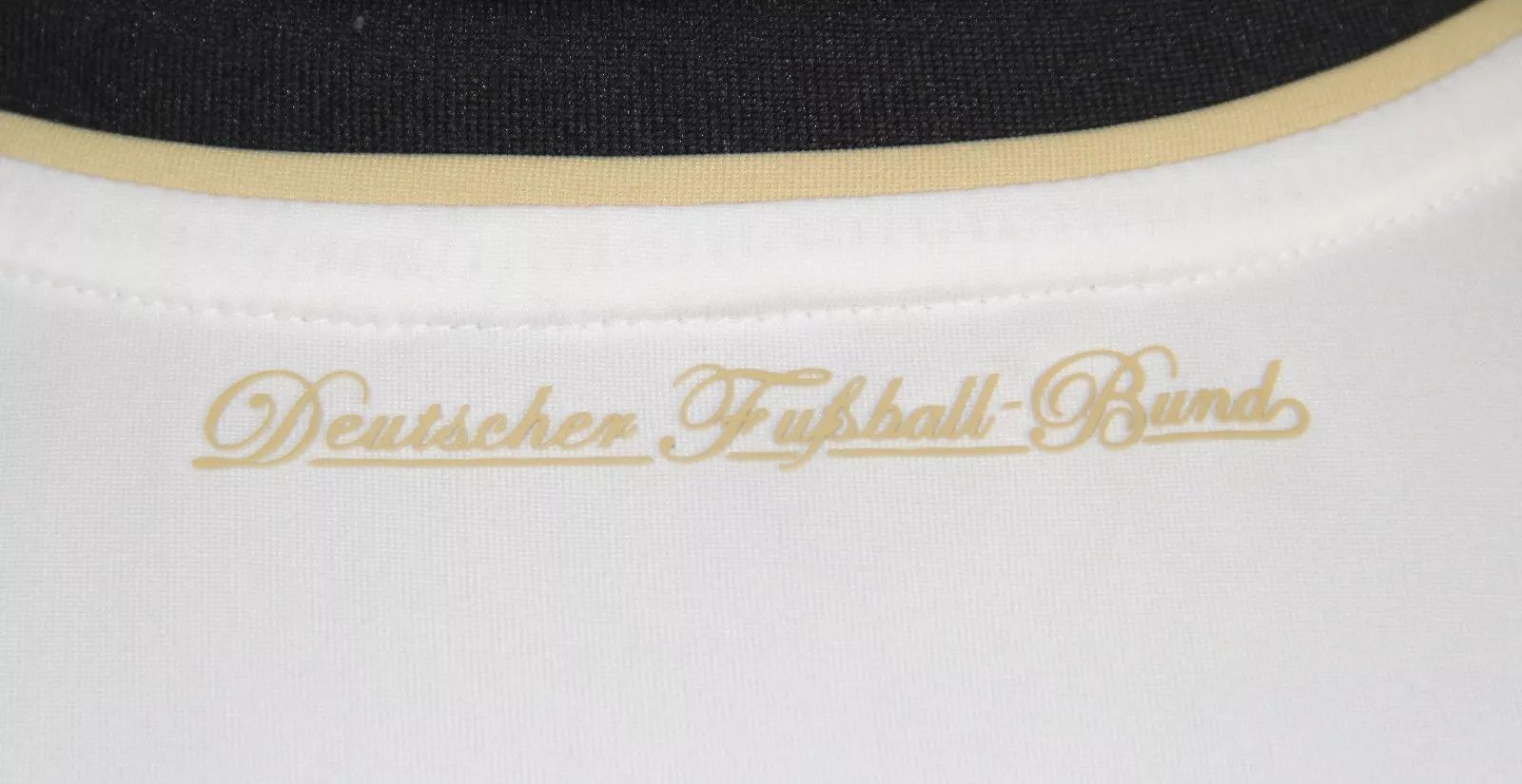 Adidas GERMANY NATIONAL TEAM 2010 2011 HOME FOOTBALL SOCCER JERSEY Size US L / EU 52-54 / 3 - 7 Thumbnail