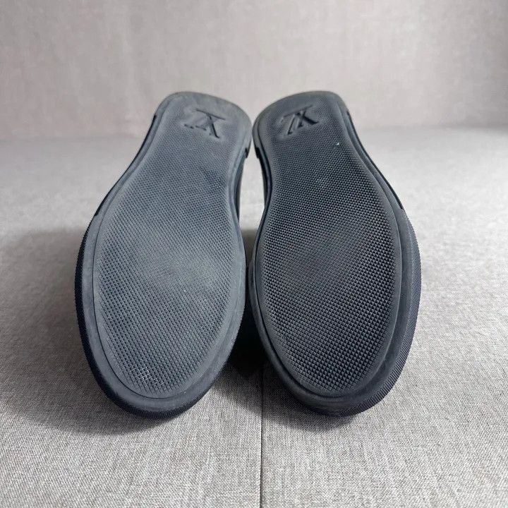 Louis Vuitton Stylish High-Top Lace-Up Sneakers -2508