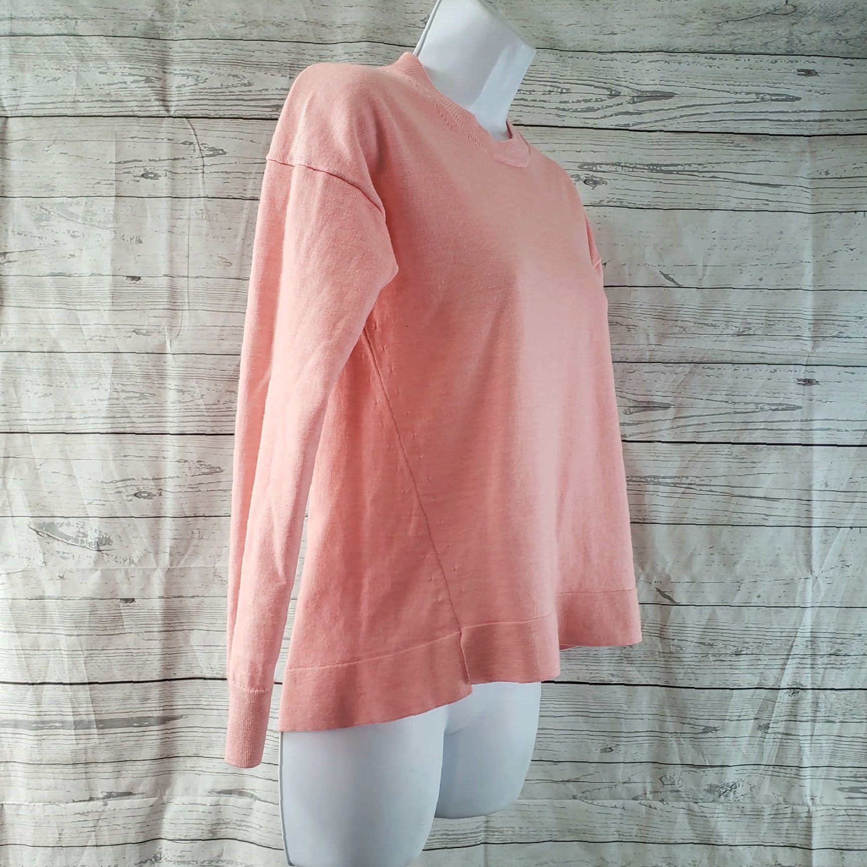 J.Crew J.CREW Womens Light Weight Sweater Size S Solid Pink Merino Wool Blend Pullover Crew Neck Knit Long Sleeve Vintage? No Size S / US 4 / IT 40 - 2 Thumbnail