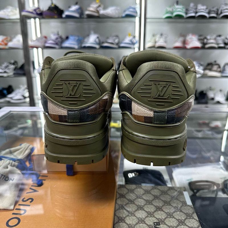 Louis Vuitton Louis Vuitton Trainer Maxi Green Low-Top Sneakers -2508 Size US 9.5 / EU 42-43 - 3 Thumbnail