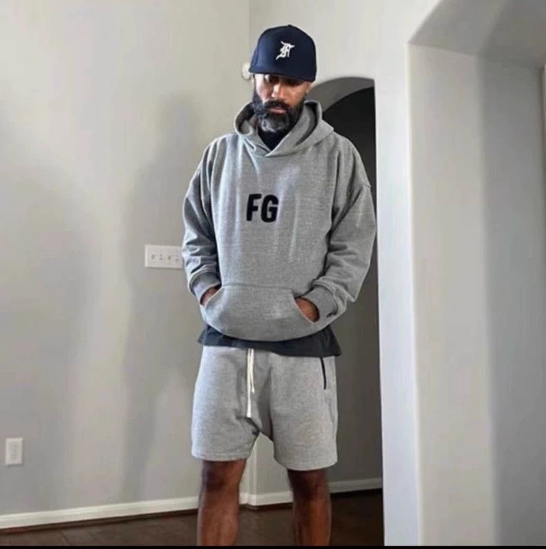 Fear of God Fear of God Season 6 FG sweatshirt is gray Size US S / EU 44-46 / 1 - 2 Thumbnail