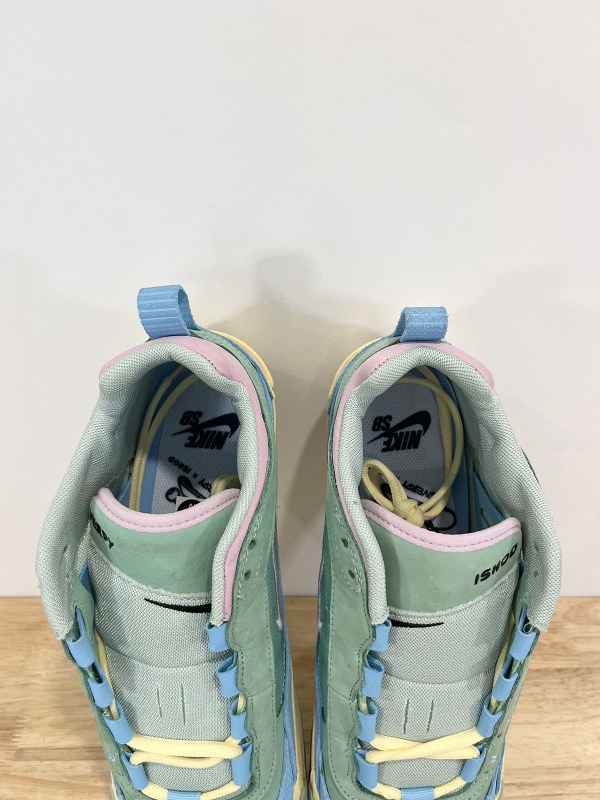 Nike Nike SB x Verdy Air Max Ishod Wair Visty HF4074-400 Size US 10.5 / EU 43-44 - 9 Thumbnail