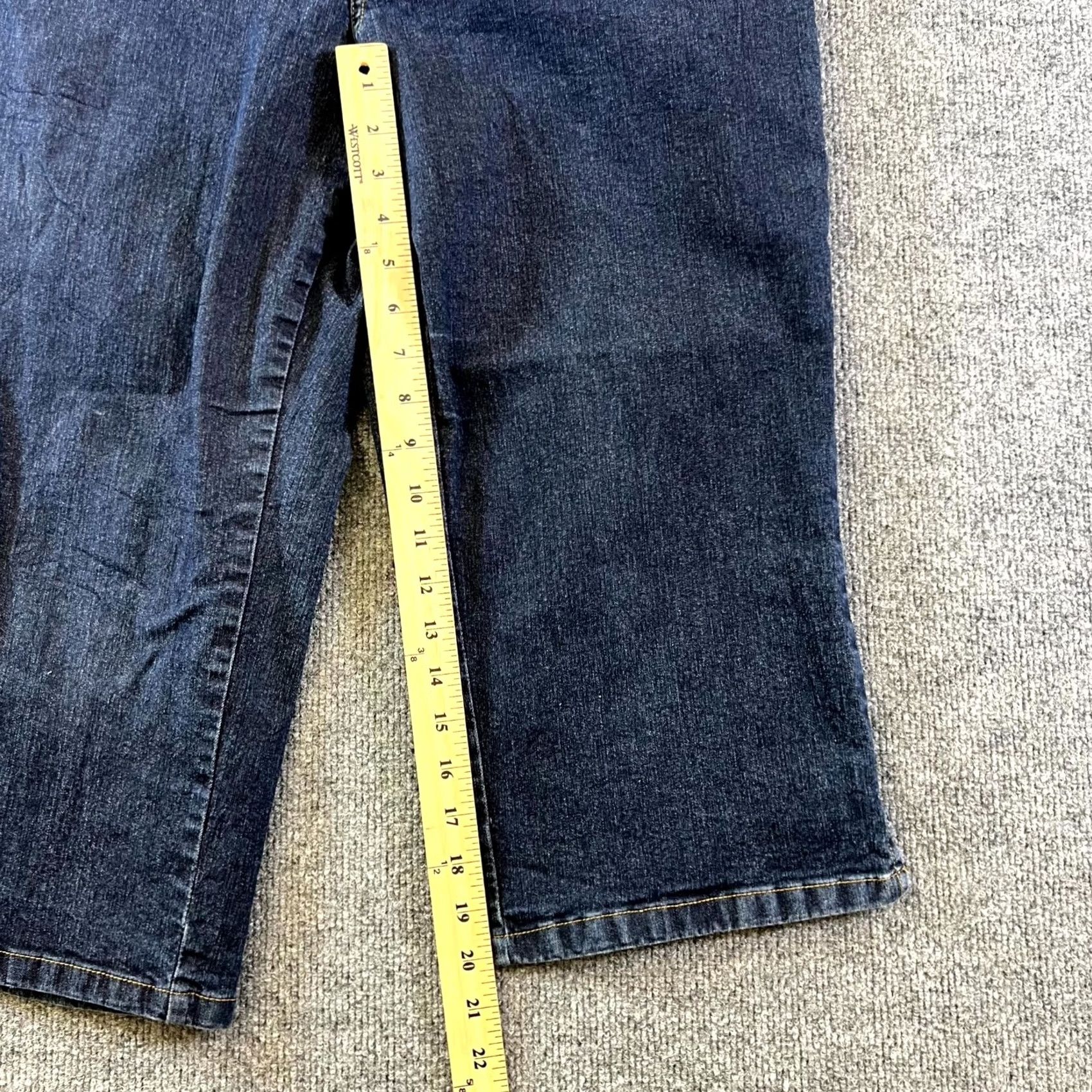 Vintage Woman Within Capri Jeans Women's 18W Blue Denim Cotton Straight Leg Streetwear Jeans Size 40" / US 18 - 4 Thumbnail