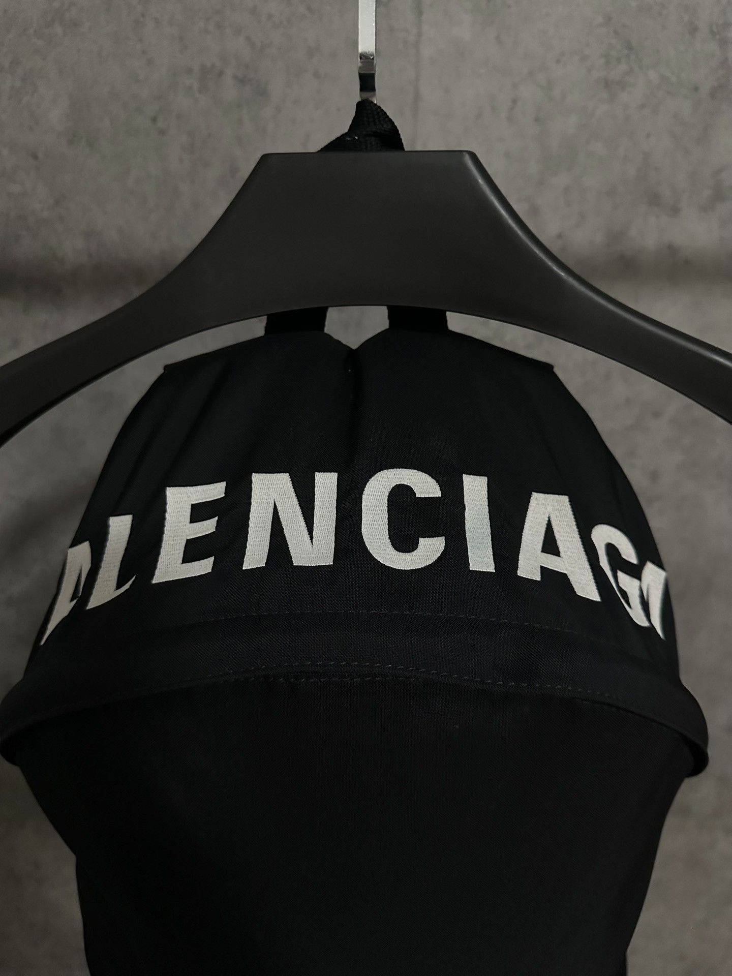 Balenciaga Balenciaga Embroidered Logo Nylon Black Backpack Size ONE SIZE - 2 Thumbnail