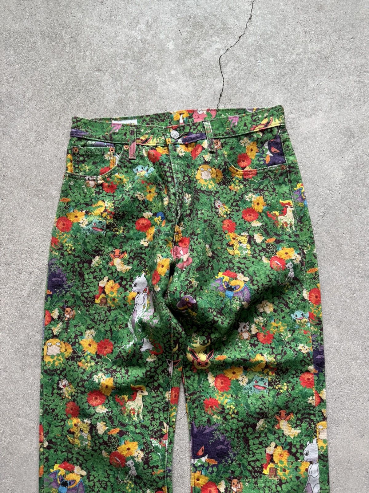 Levi's × Pokemon Levi’s x Pokemon Denim Jeans Size US 30 / EU 46 - 7 Thumbnail