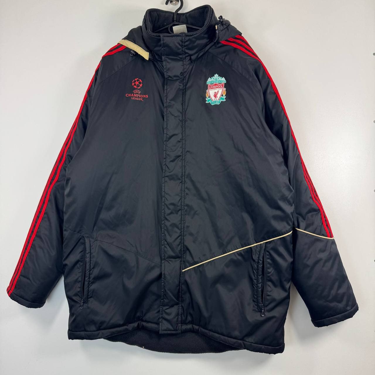 Adidas Adidas Liverpool FC Jacket Champions League Puffer Size L Size US L / EU 52-54 / 3 - 1 Thumbnail