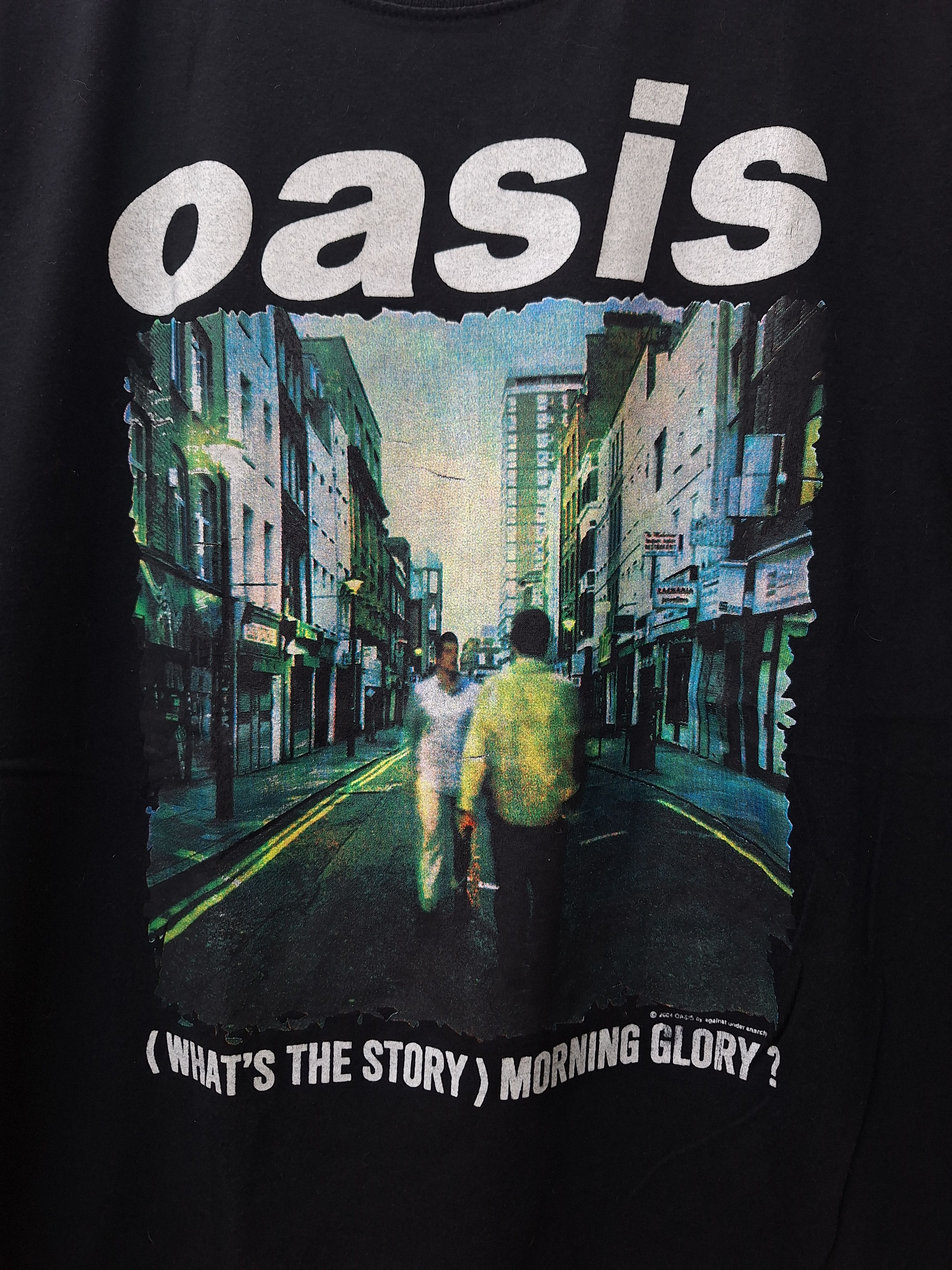 Band Tees 🔥RARE🔥 Vintage Oasis what's the story morning glory 2004 Size US L / EU 52-54 / 3 - 4 Thumbnail
