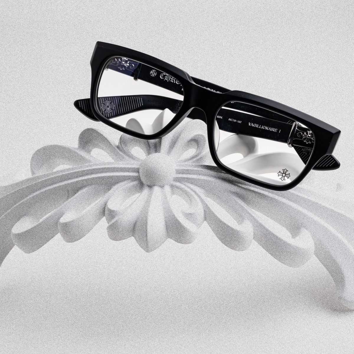 Chrome Hearts CHROME HEARTS VAGILLIONAIRE I MATTE BLACK GLASSES Size ONE SIZE - 6 Thumbnail