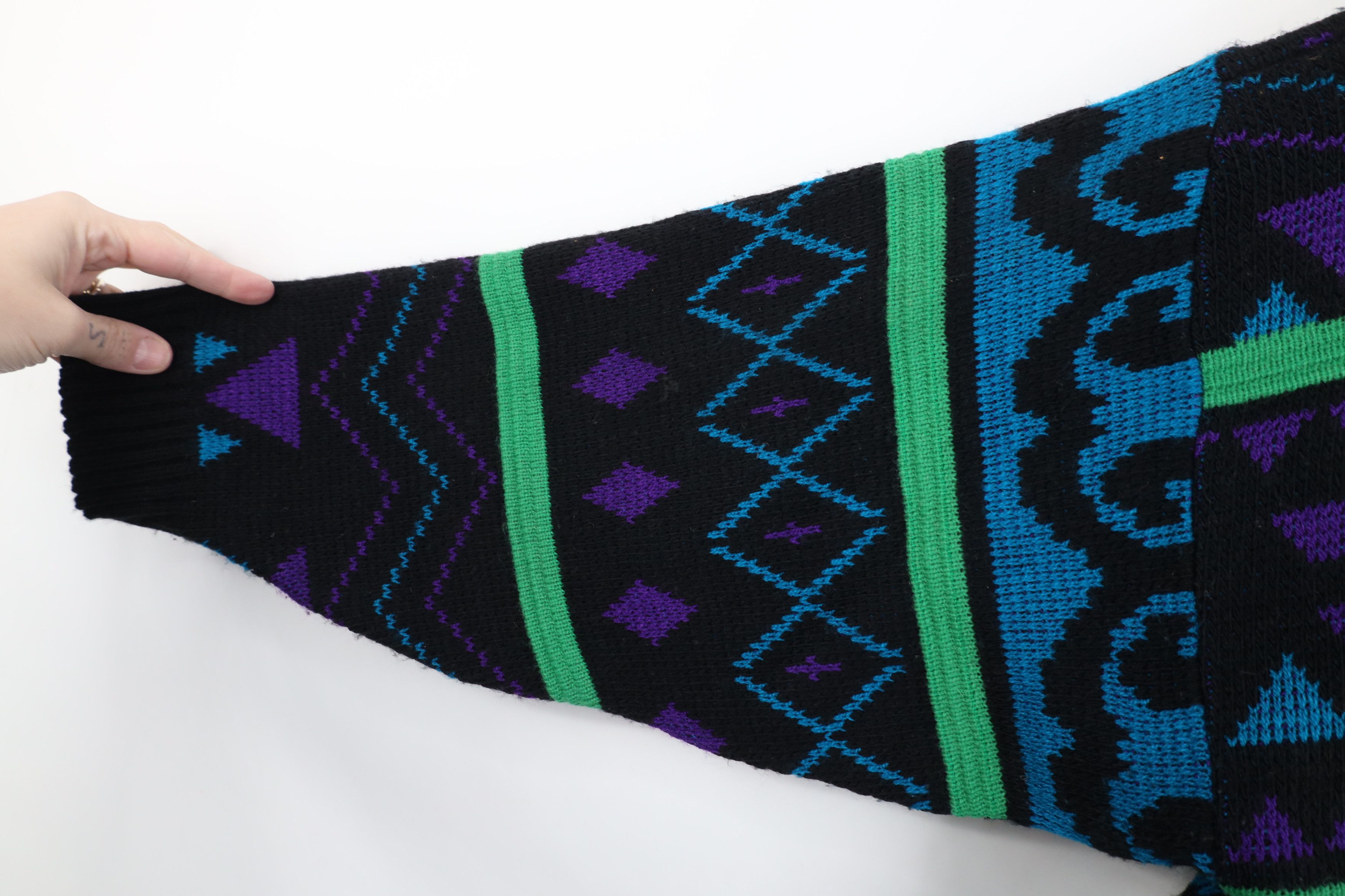 Vintage Vintage 90s Coogi Style Geometric Knit Sweater USA Size L / US 10 / IT 46 - 5 Thumbnail