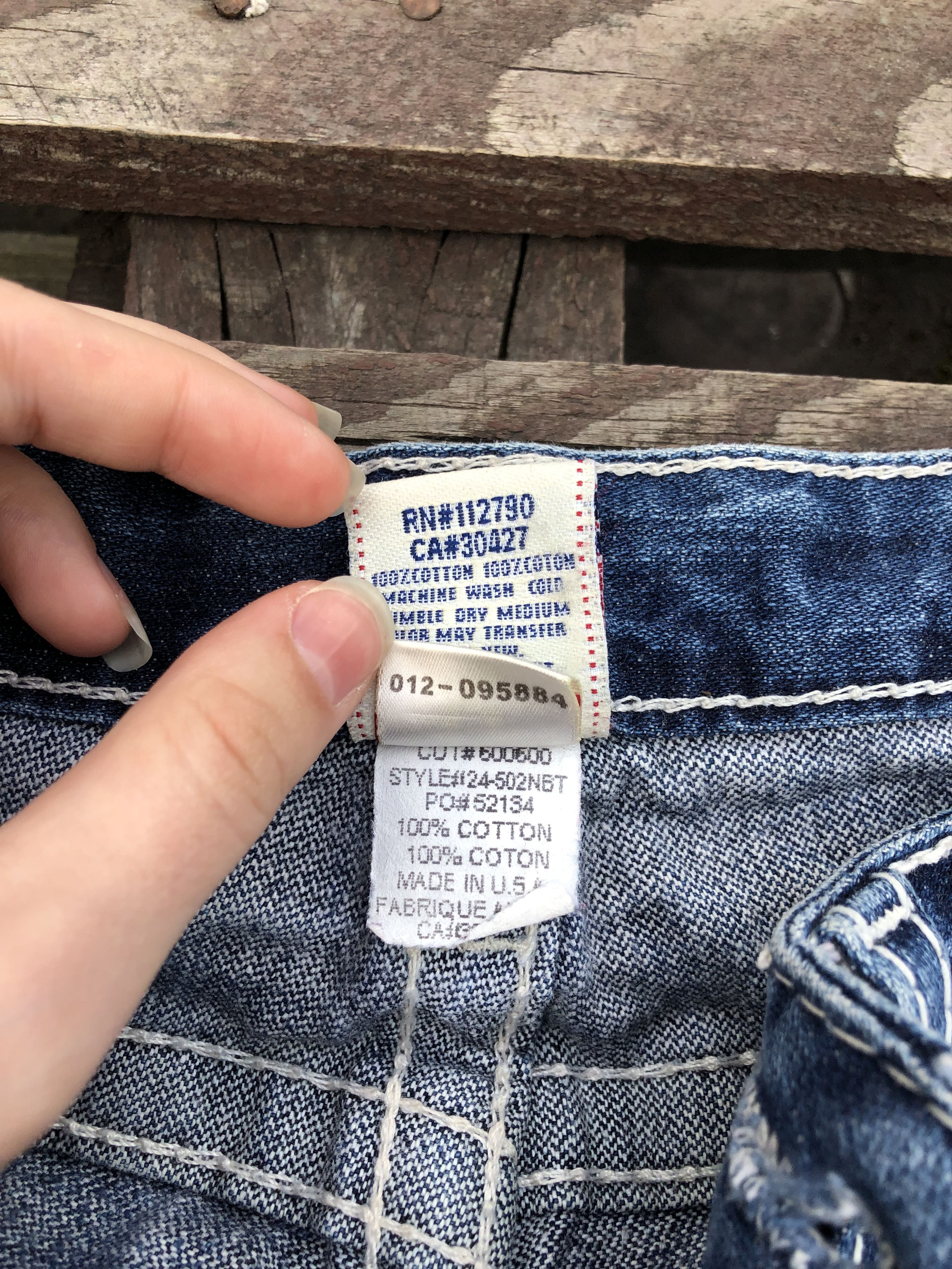 True Religion True Religion Y2K Vintage Johnny Big T Denim Jeans Size 27 Size 27" / US 4 / IT 40 - 5 Thumbnail