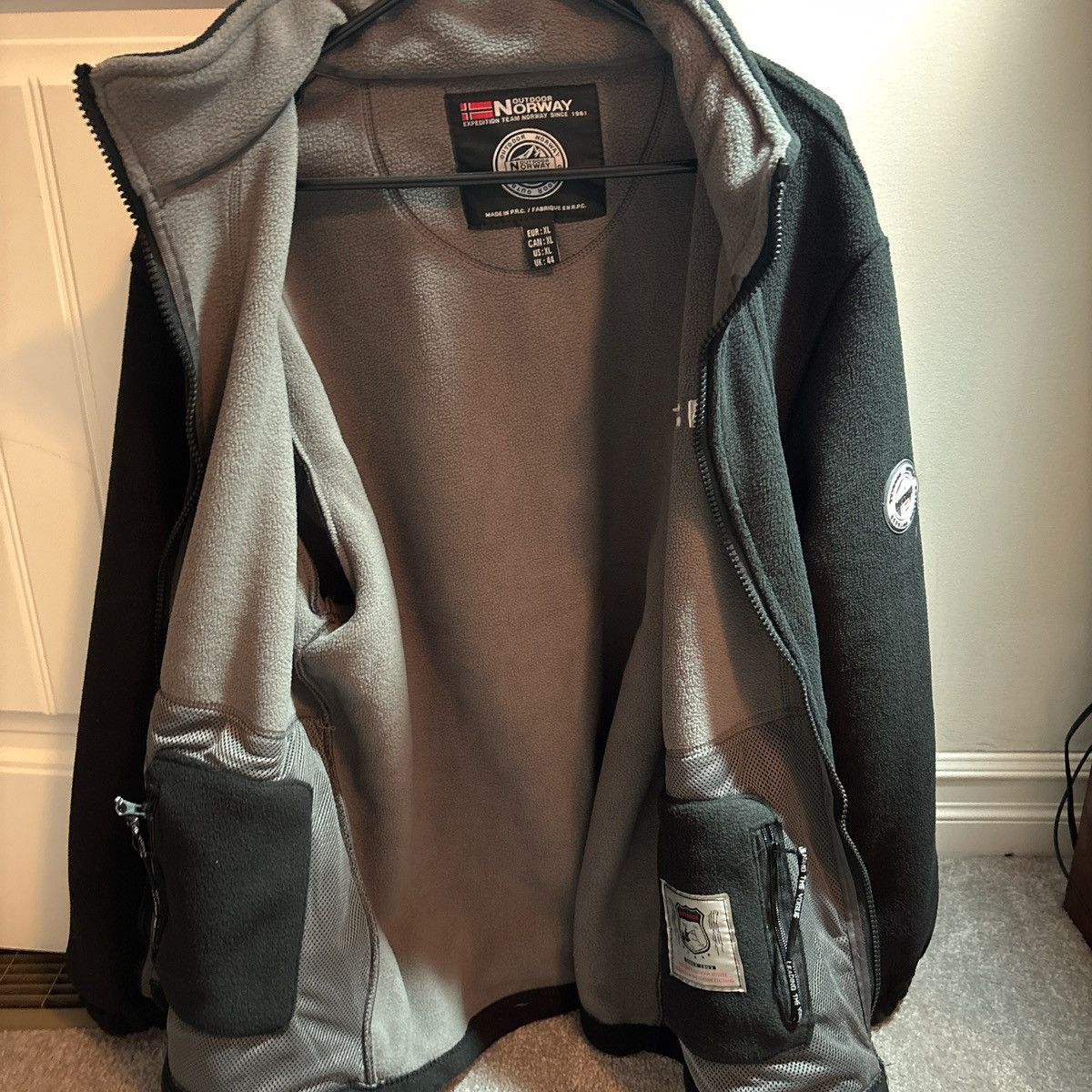 Other Norway outdoor coat Size US L / EU 52-54 / 3 - 2 Thumbnail