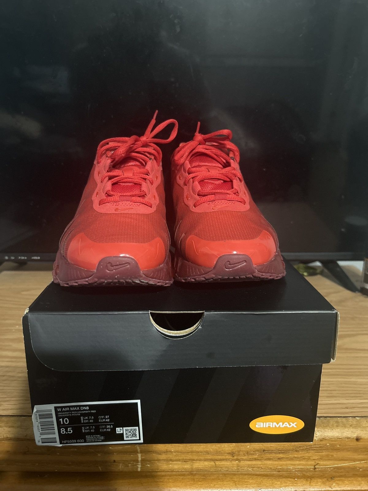 Nike Air Max DN8 Size US 10 / IT 40 - 3 Thumbnail