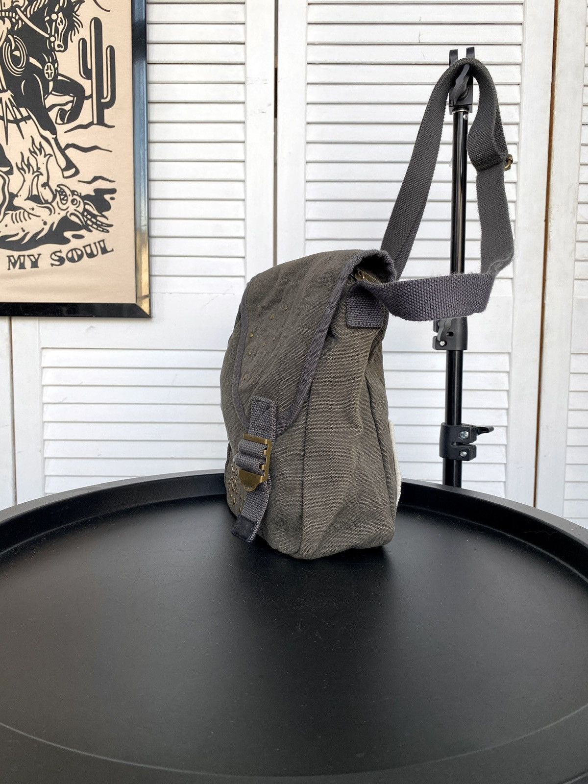 Quiksilver × Vintage Vintage Roxy Quiksilver Studded Logo Y2K Shoulder Bag Khaki Size ONE SIZE - 6 Thumbnail