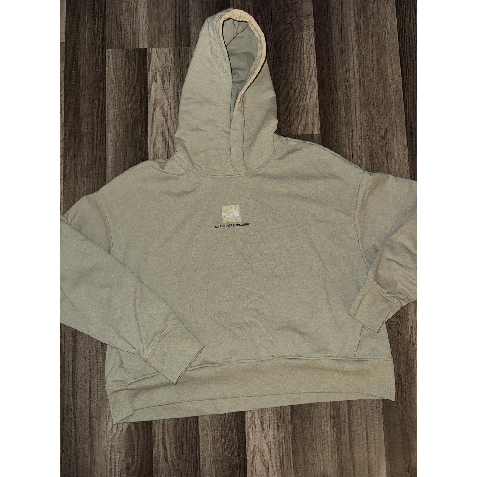 The North Face Women’s The North Face Boxy Hoodie Tan XL 23x23 Size XL / US 12-14 / IT 48-50 - 1 Thumbnail