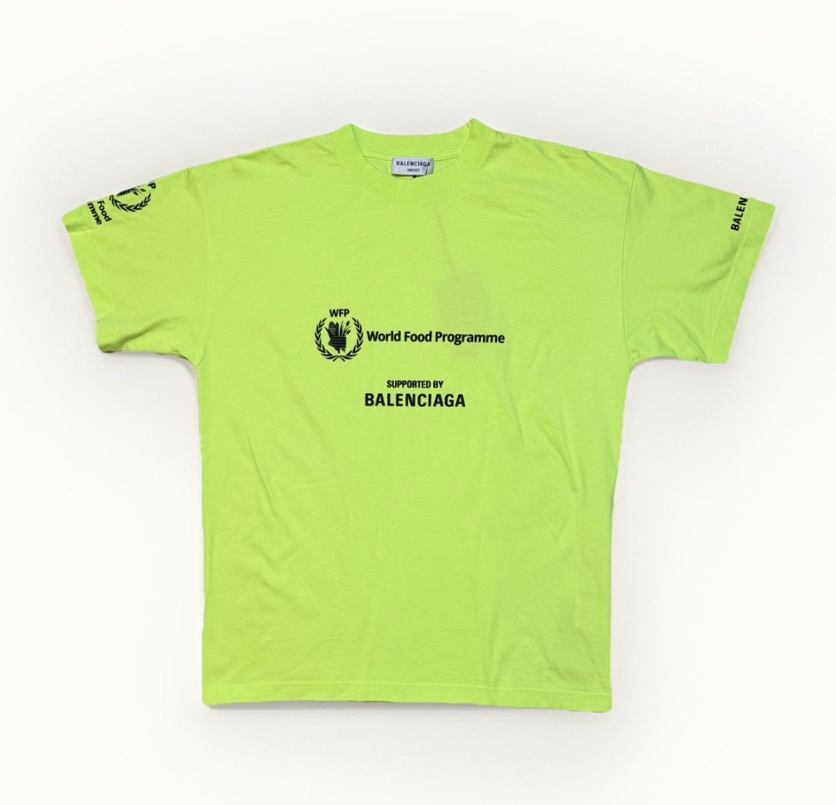 Balenciaga Balenciaga World Food Programme T-Shirt Size US M / EU 48-50 / 2 - 1 Thumbnail