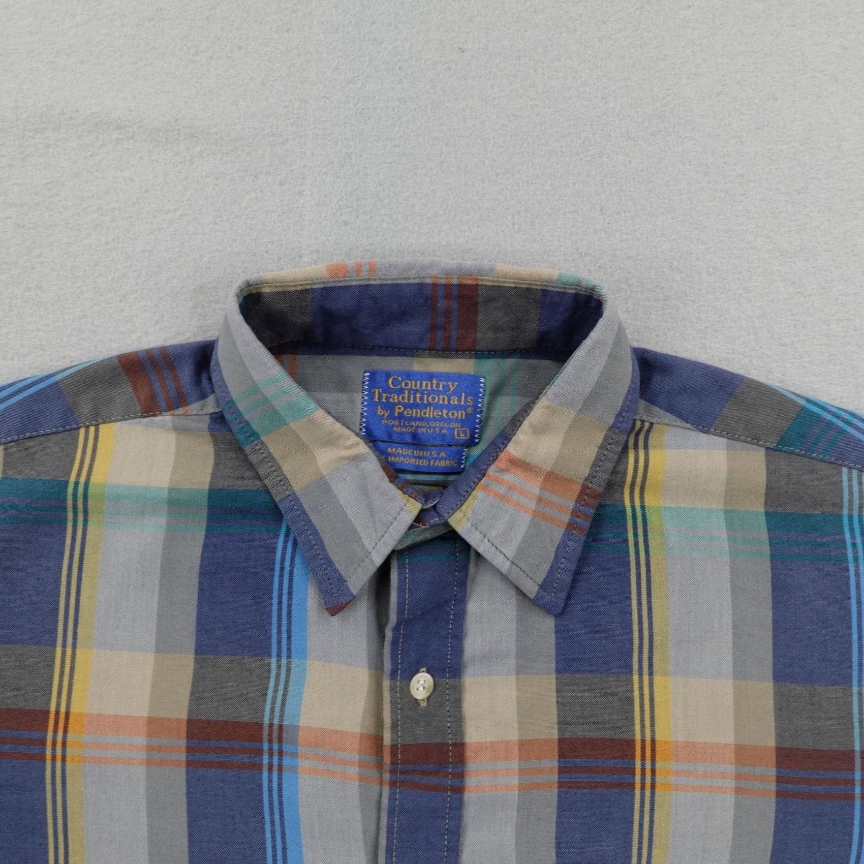 Pendleton VINTAGE Pendleton Shirt Mens L Blue Plaid 90s Button-Up Casual Workwear Pocketed Size US L / EU 52-54 / 3 - 2 Thumbnail