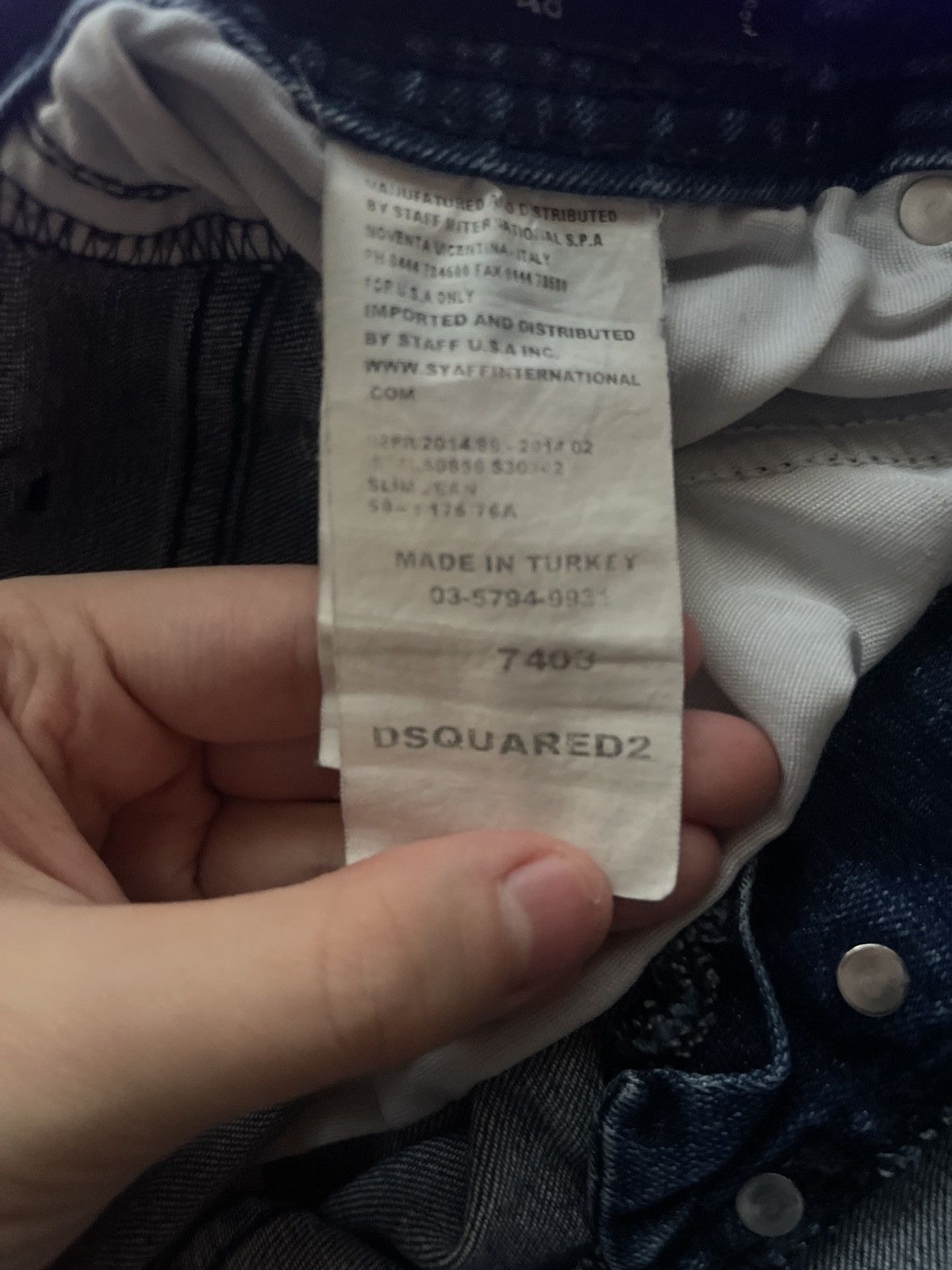 Dsquared2 Dsquared 2 Denim Shorts with Scuffs and Paint Size US 30 / EU 46 - 11 Thumbnail