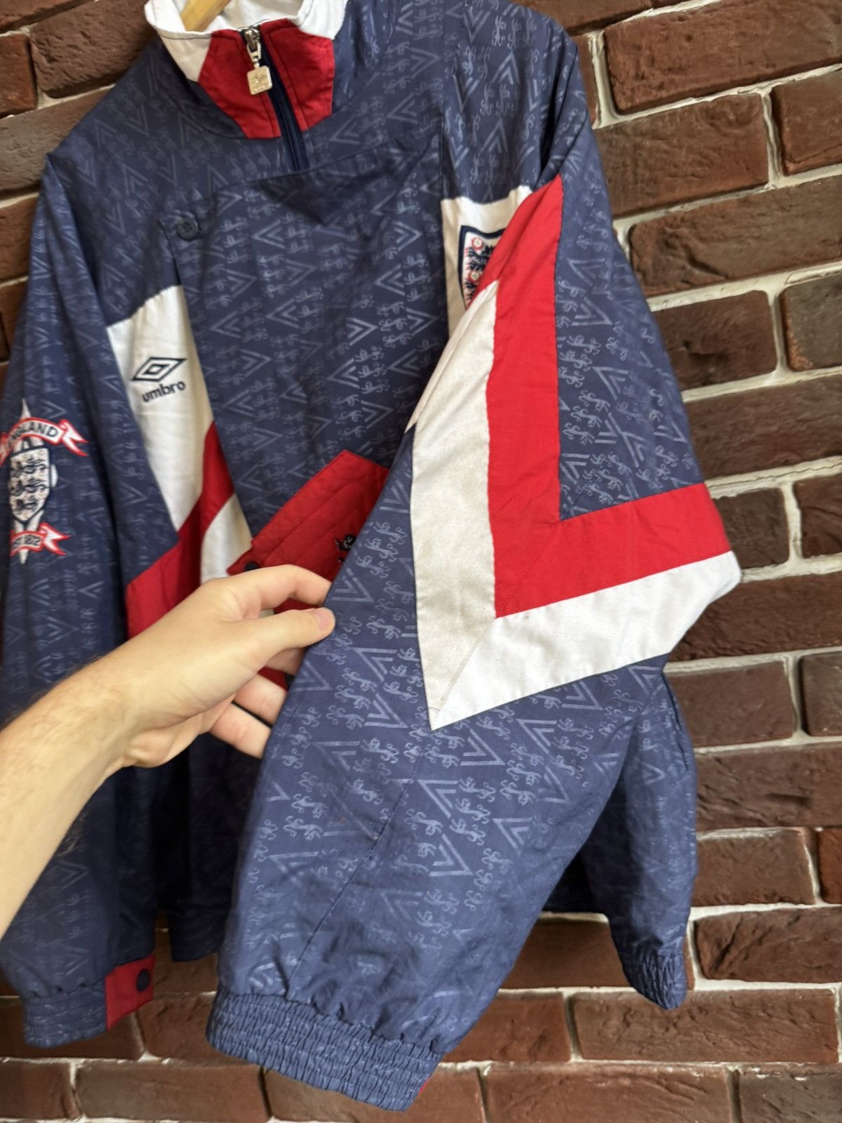 Umbro England 1990 1991 1992 tracksuit jacket bomber pre-match kit Size US L / EU 52-54 / 3 - 5 Thumbnail