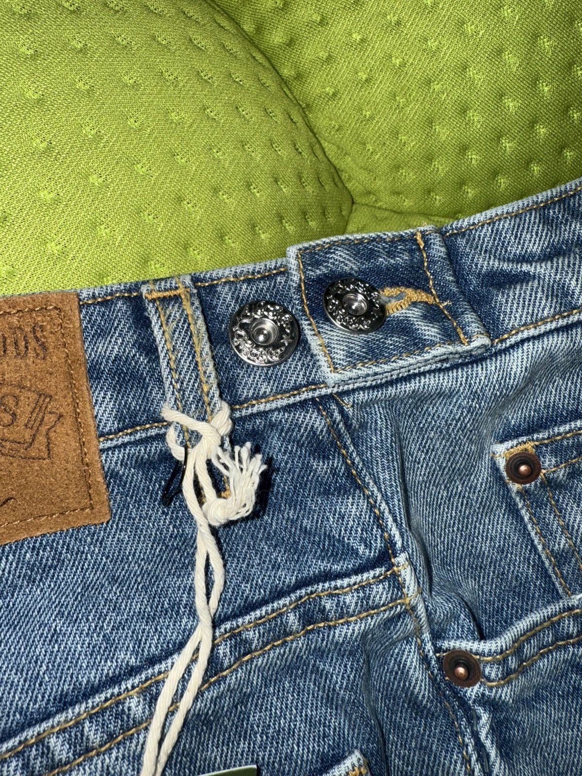 DENIM TEARS Wreath logo Jean shorts SMALL Size US 30 / EU 46 - 7 Thumbnail