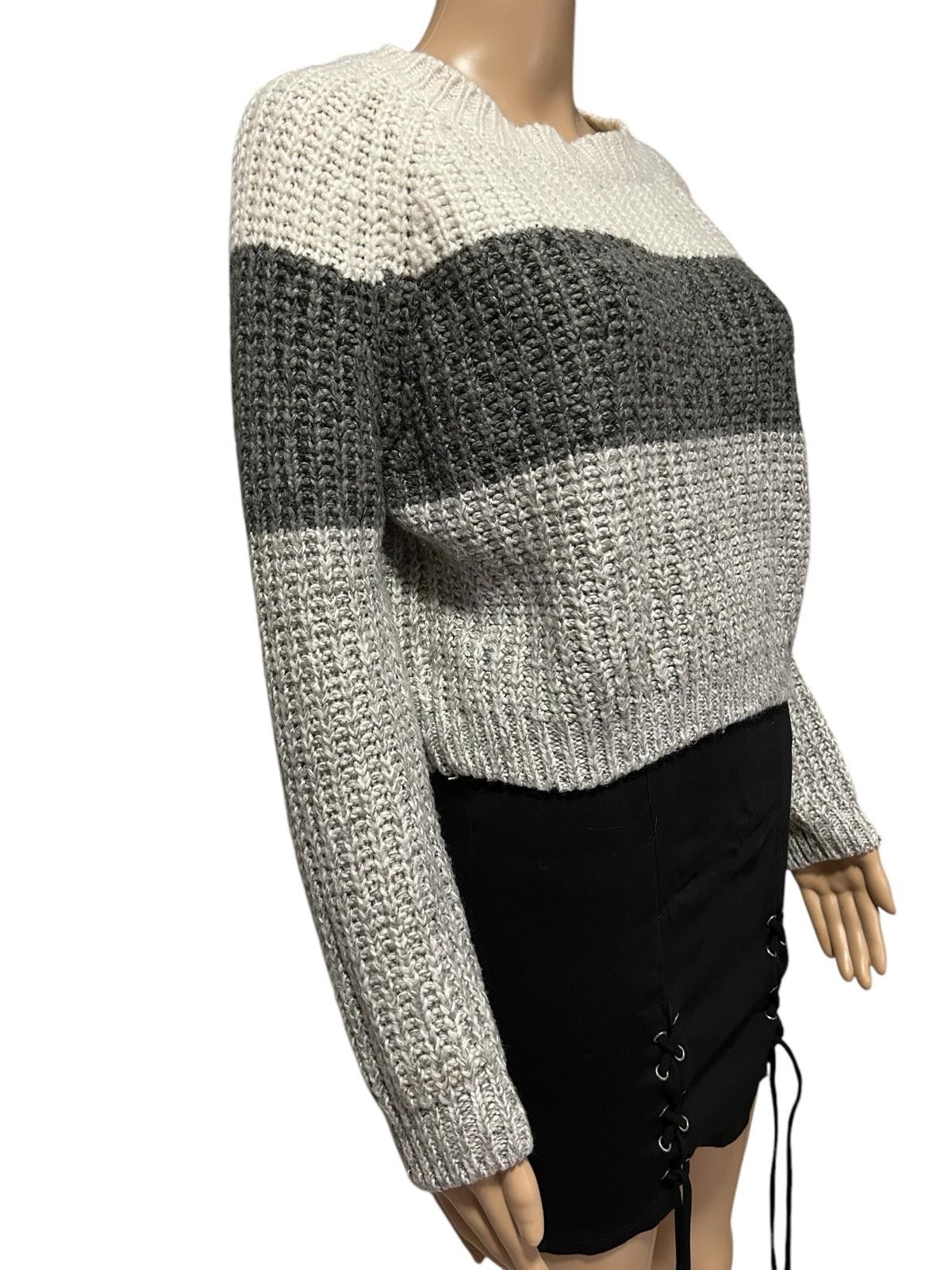 Designer Cozy Chunky Knit Sweater - Gray and White Stripes Size S / US 4 / IT 40 - 3 Thumbnail
