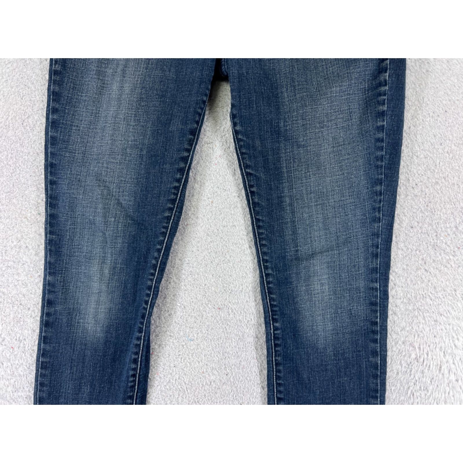 Levi's VINTAGE Levis Jeans Womens 26x30 Denim Blue 3 Slim Skinny Bootcut Low Rise City Levi’s Demi Curve Womens Jeans 5-Pocket Stretch Regular Country Mexico Size 26" / US 2 / IT 38 - 3 Thumbnail