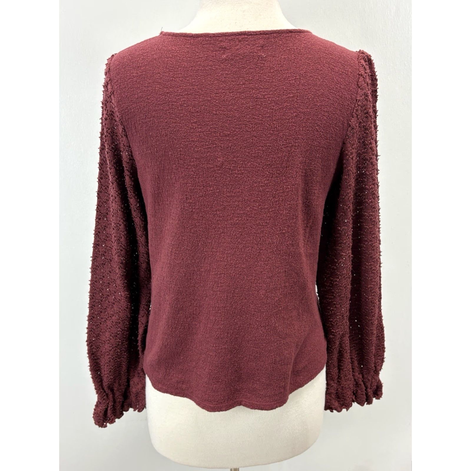 Madewell MADewell Casual Eyelet Ruffle Top Shirt Medium Red Long Sleeve Balloon Sleeve Womens Size M / US 6-8 / IT 42-44 - 3 Thumbnail
